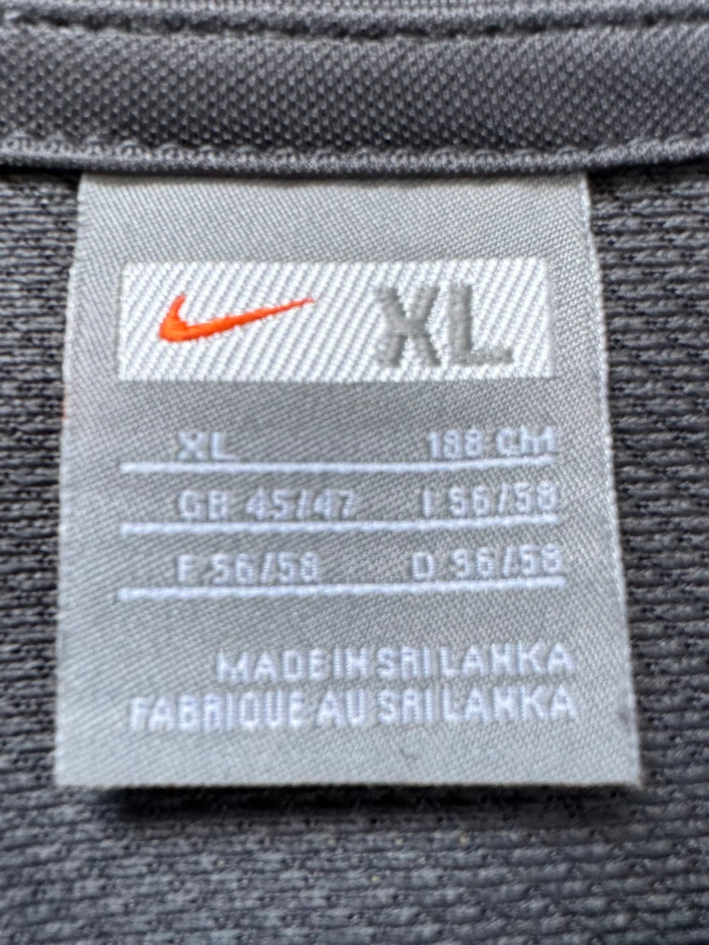Vintage 2000's Nike T90 swoosh crest logo printed graphic two tone technical panelled t shirt (XL)