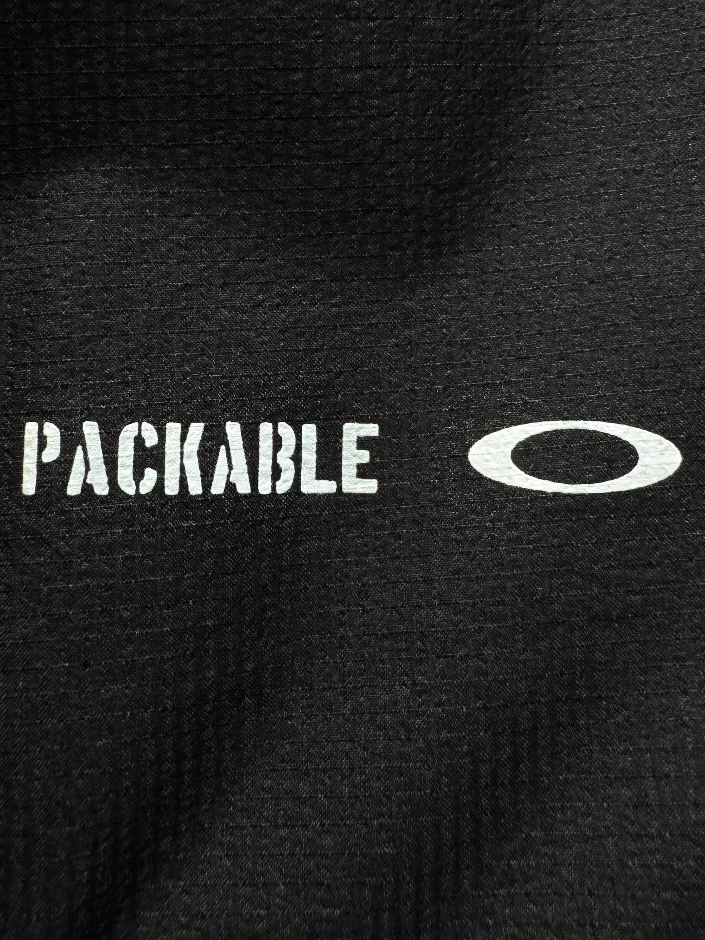 Vintage black Oakley FGL technical packable jacket (M)
