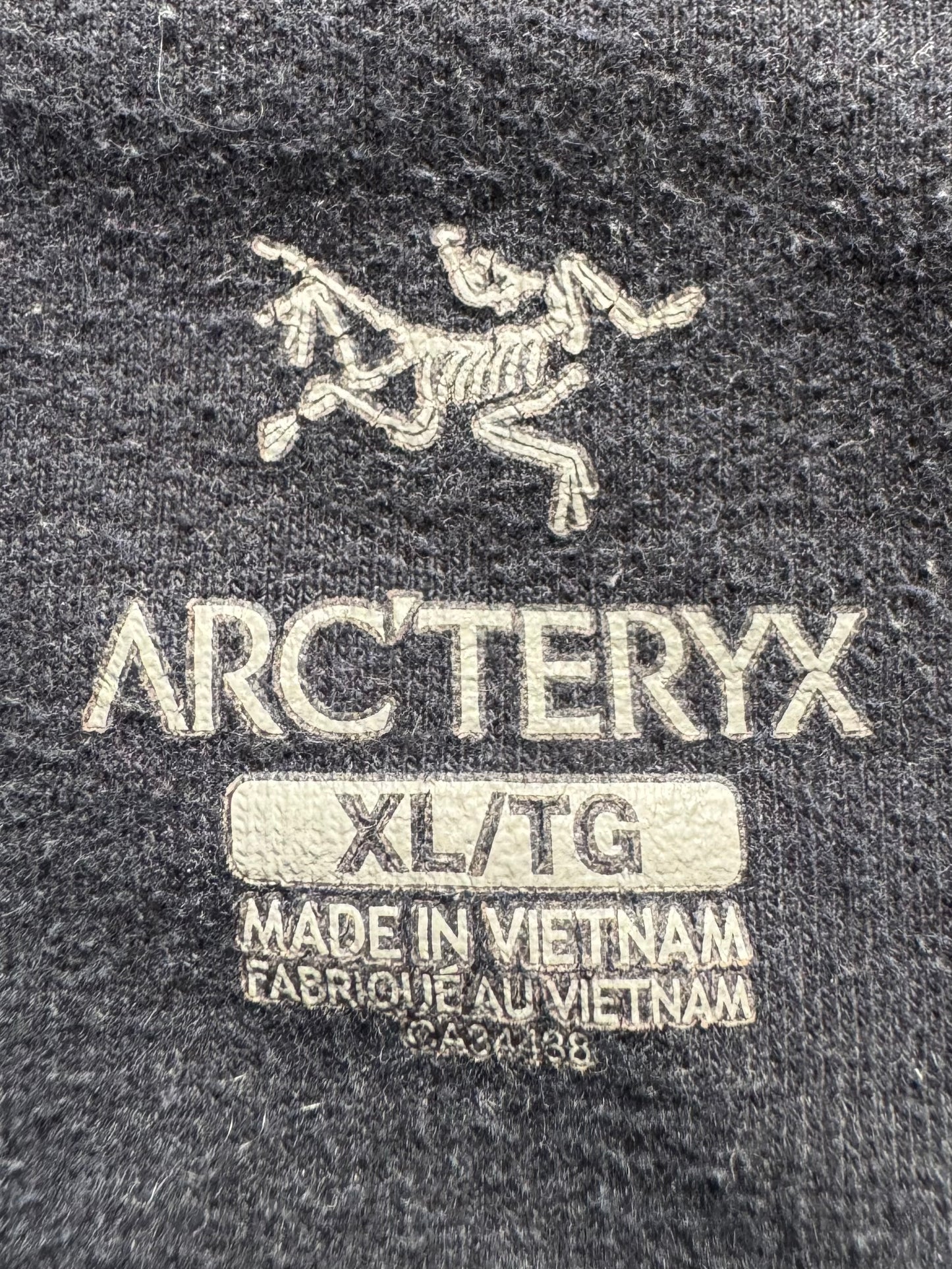 Vintage grey Arc'teryx technical centre logo hoodie (XL)