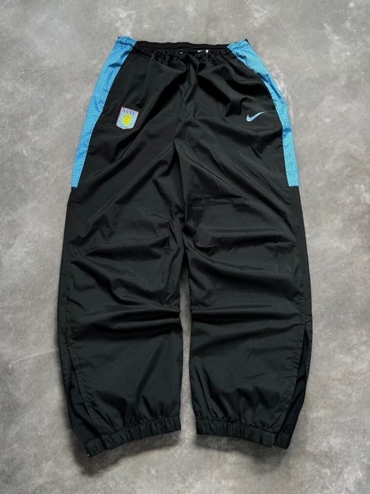 Vintage 2000's black and blue Nike Aston Villa football joggers/track pants (M)