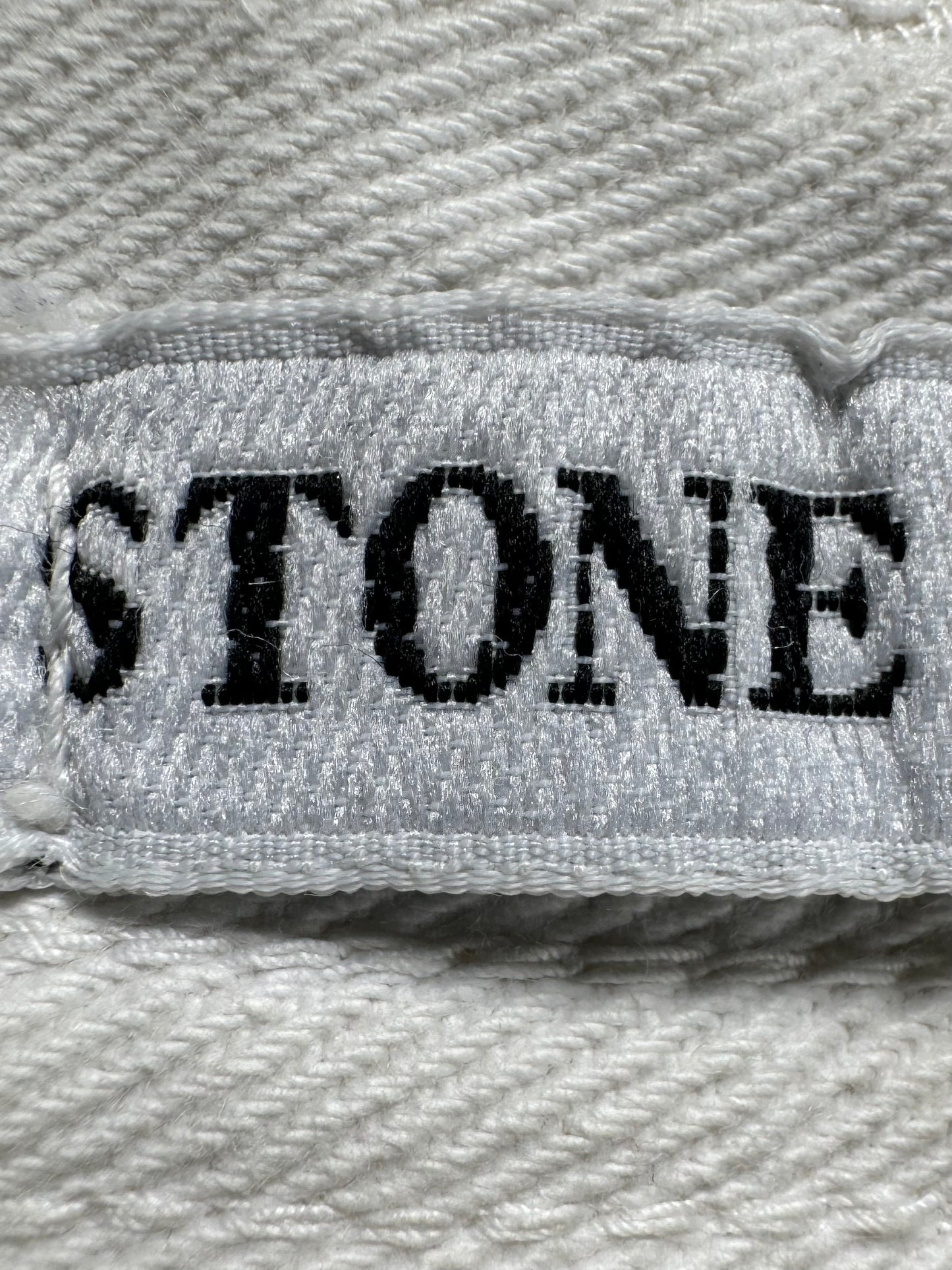 Vintage 1980's white Stone Island green edge badge raw hem denim shorts / jorts (XS)
