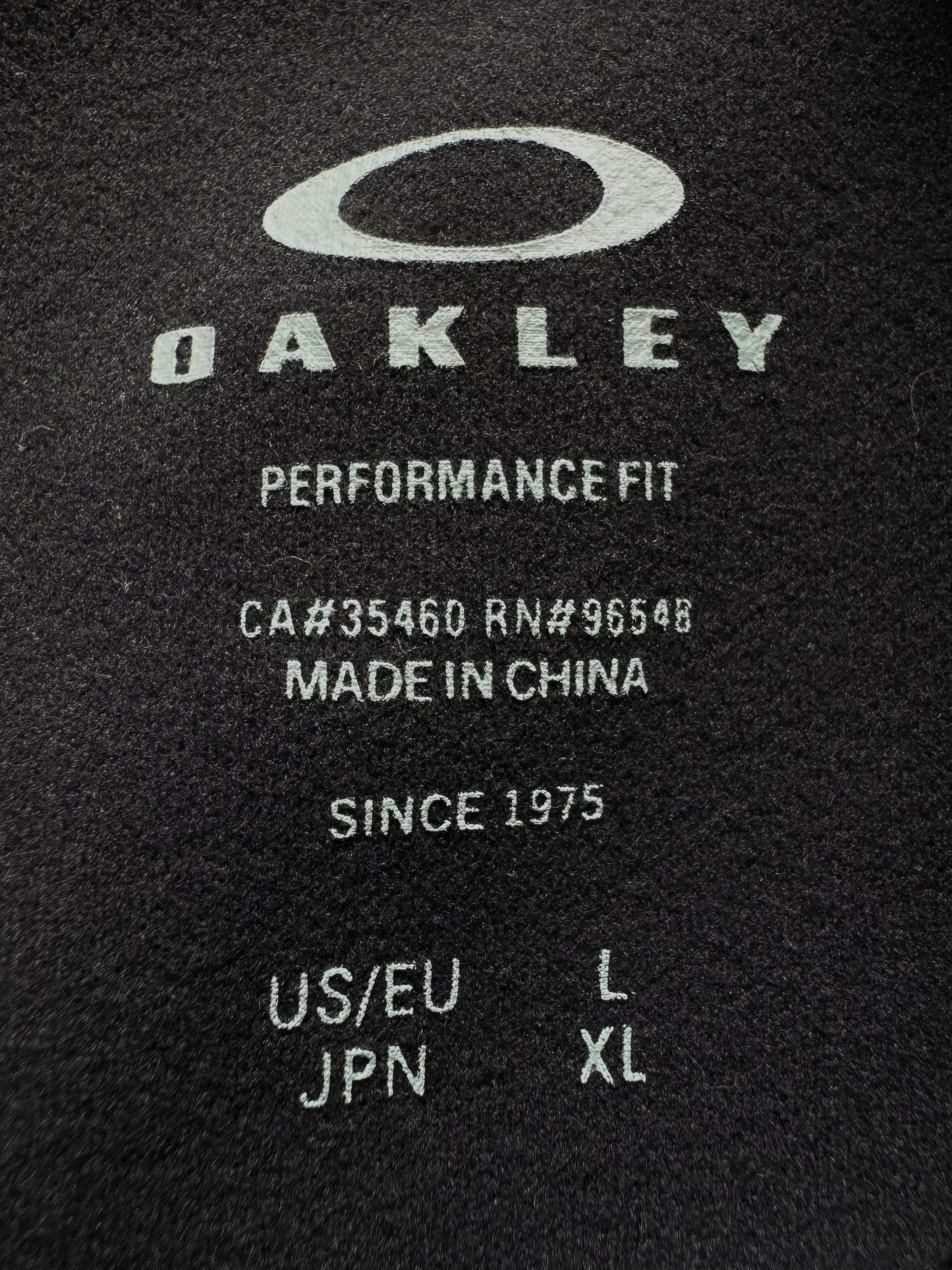 Oakley centre logo technical panelled jumper (L)