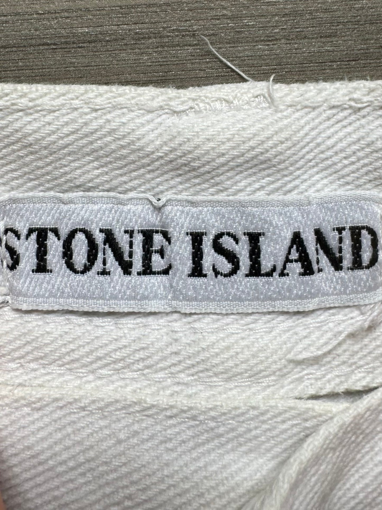 Vintage 1980's white Stone Island green edge badge raw hem denim shorts / jorts (XS)