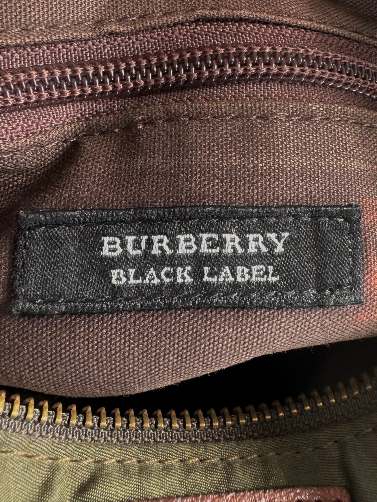 Vintage 90's Burberry leather sling bag / waist bag