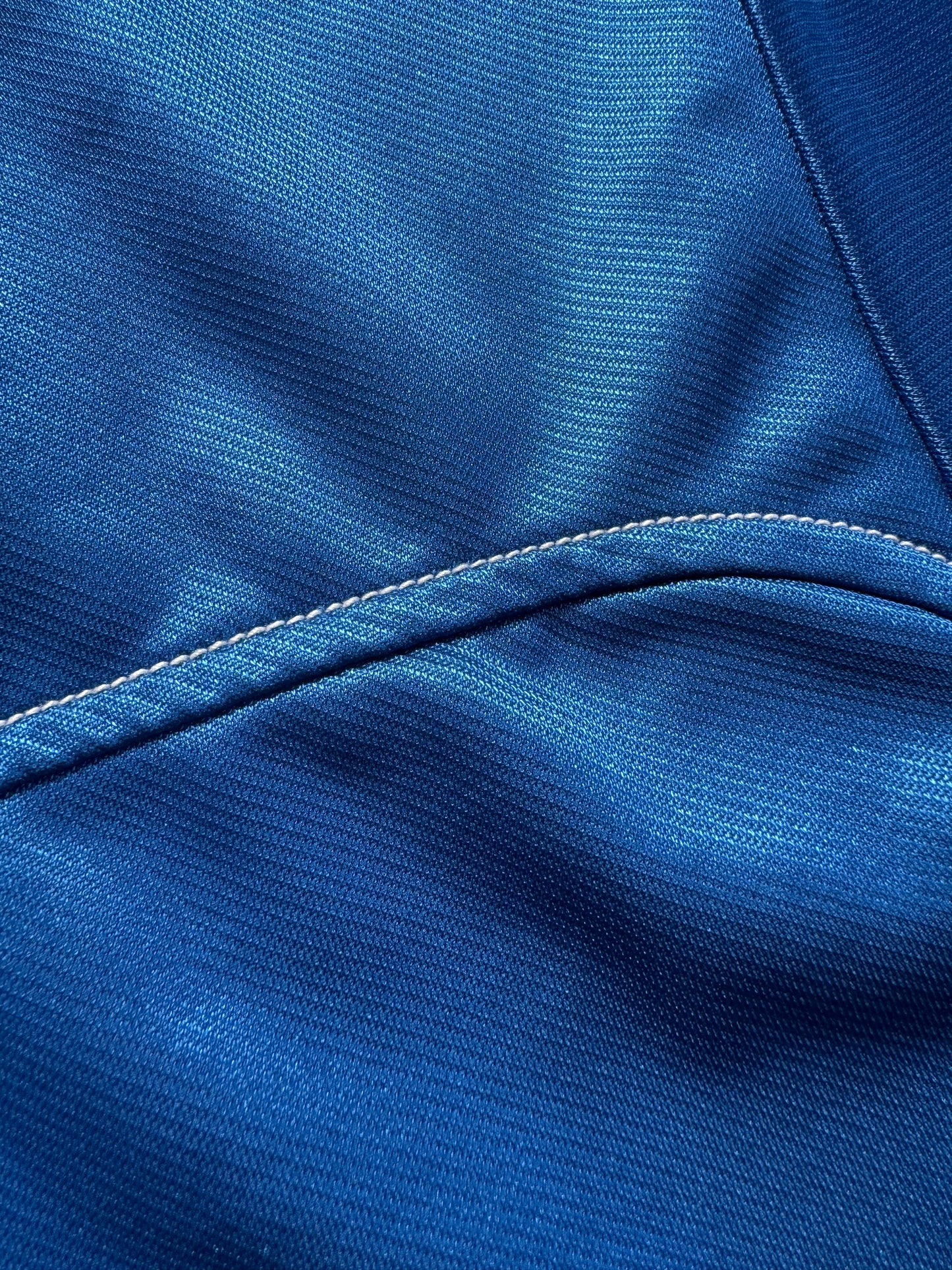 Vintage 2000's crystal blue Nike T90 embroidered swoosh crest logo technical panelled t shirt (L)