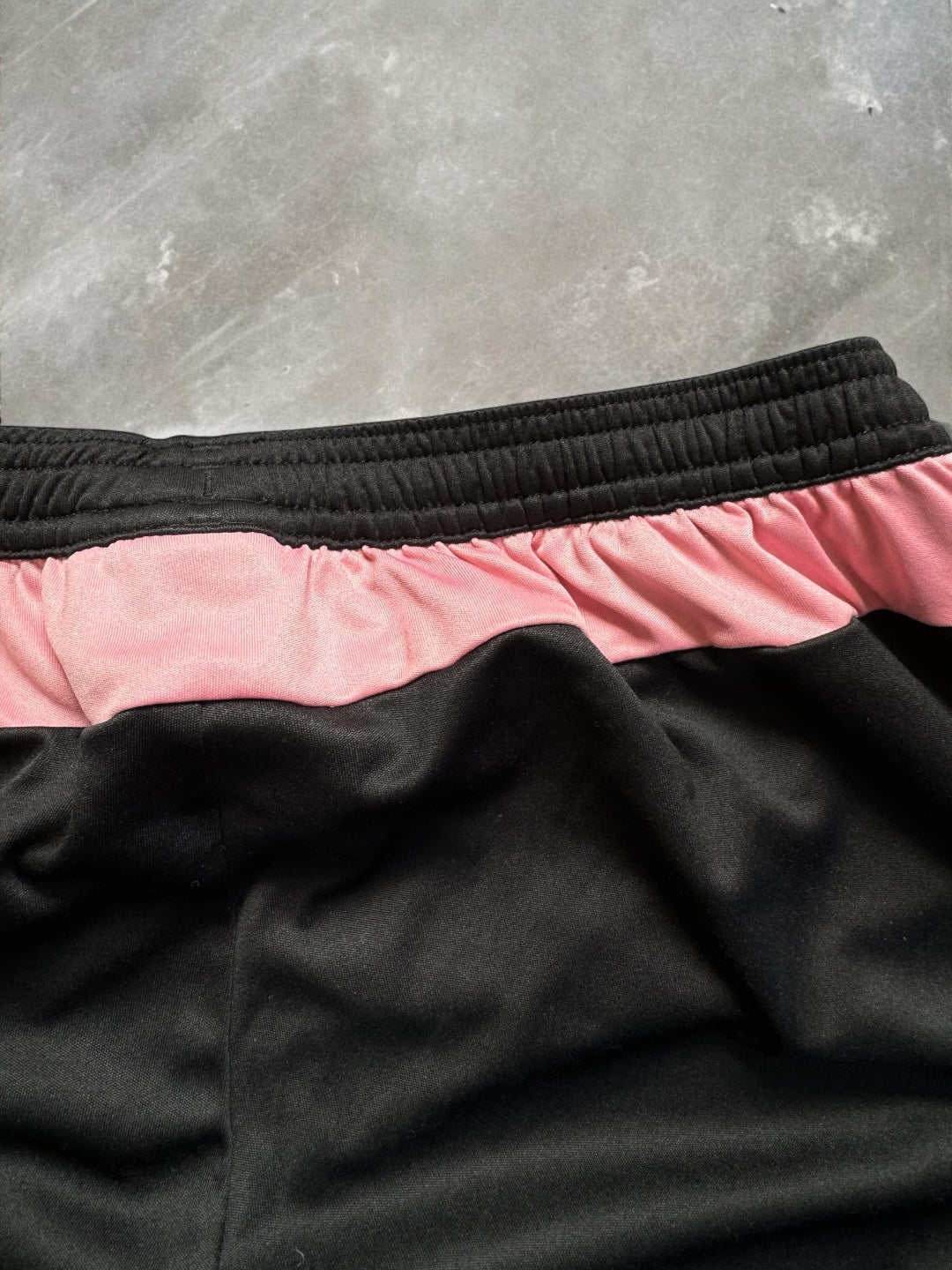 Vintage 2000's black and pink Adidas Juventus football shorts (M)