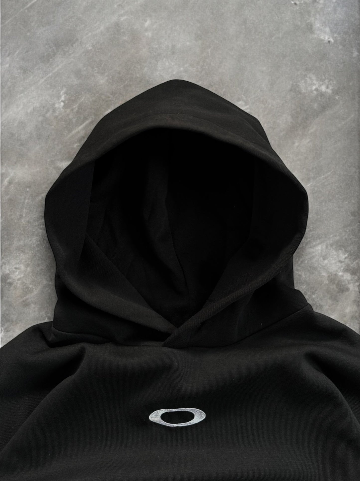 Black and white Oakley centre logo embroidered hoodie (L)