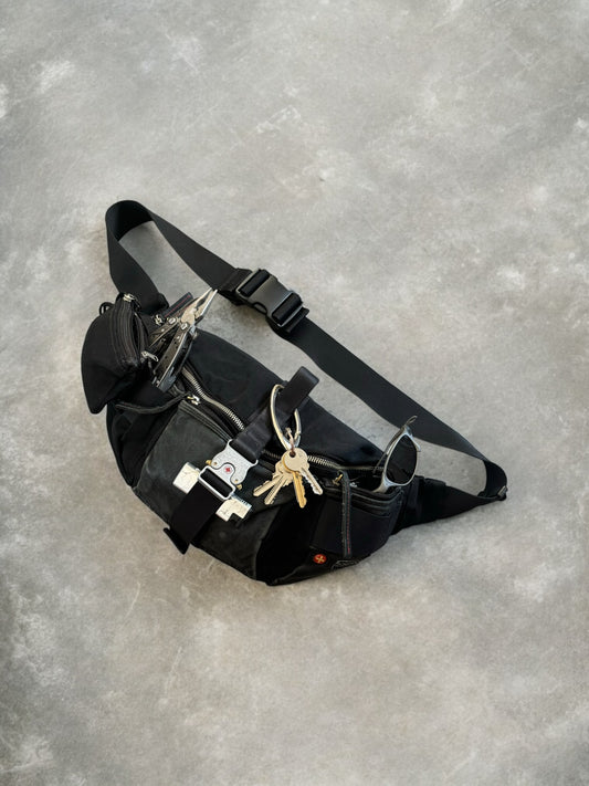 Vintage 90's black and grey archival ToughJeans
INC technical metal clip sling bag / waist bag