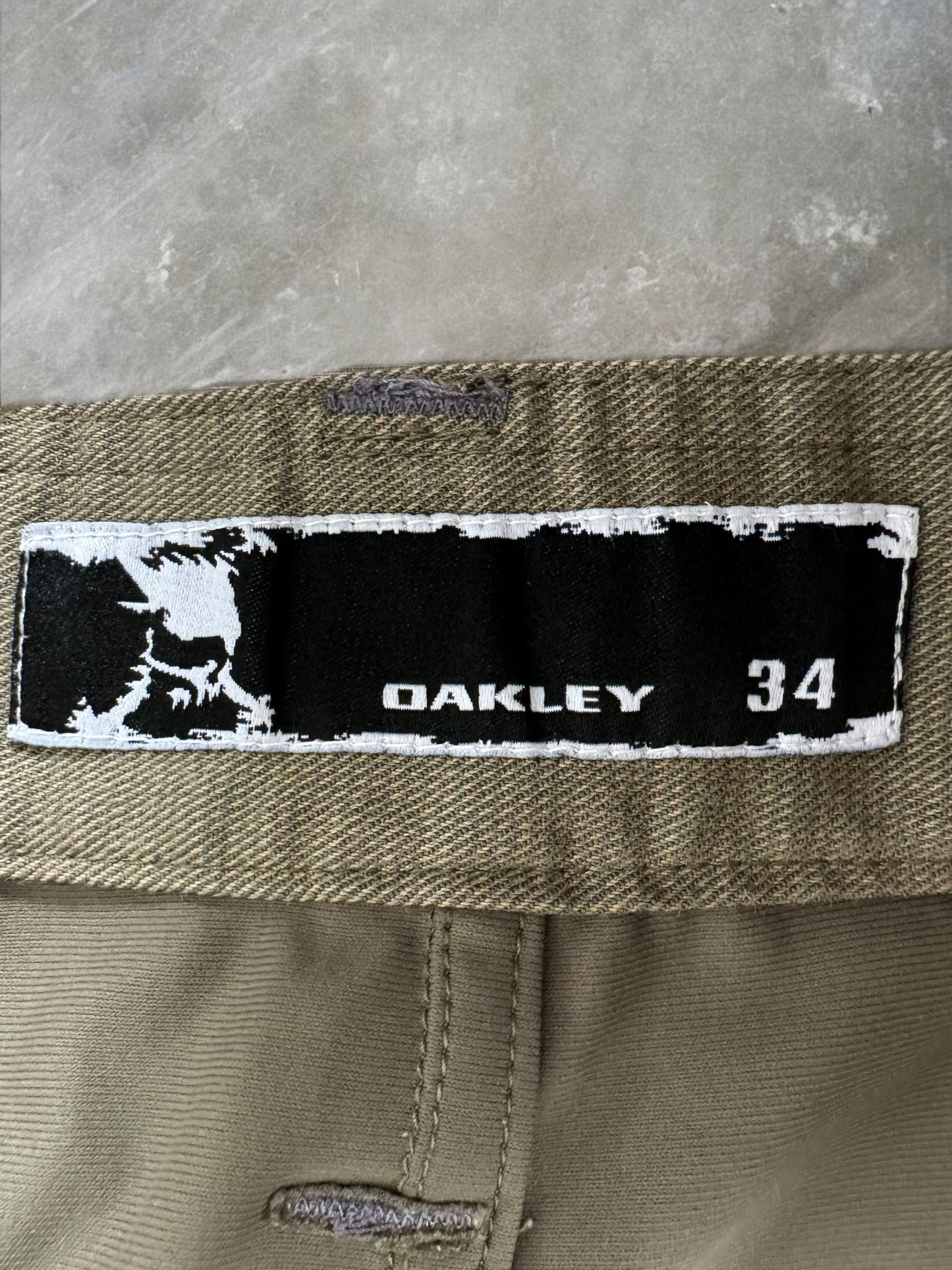 Vintage 2000's Oakley archival technical cargo pants (L)