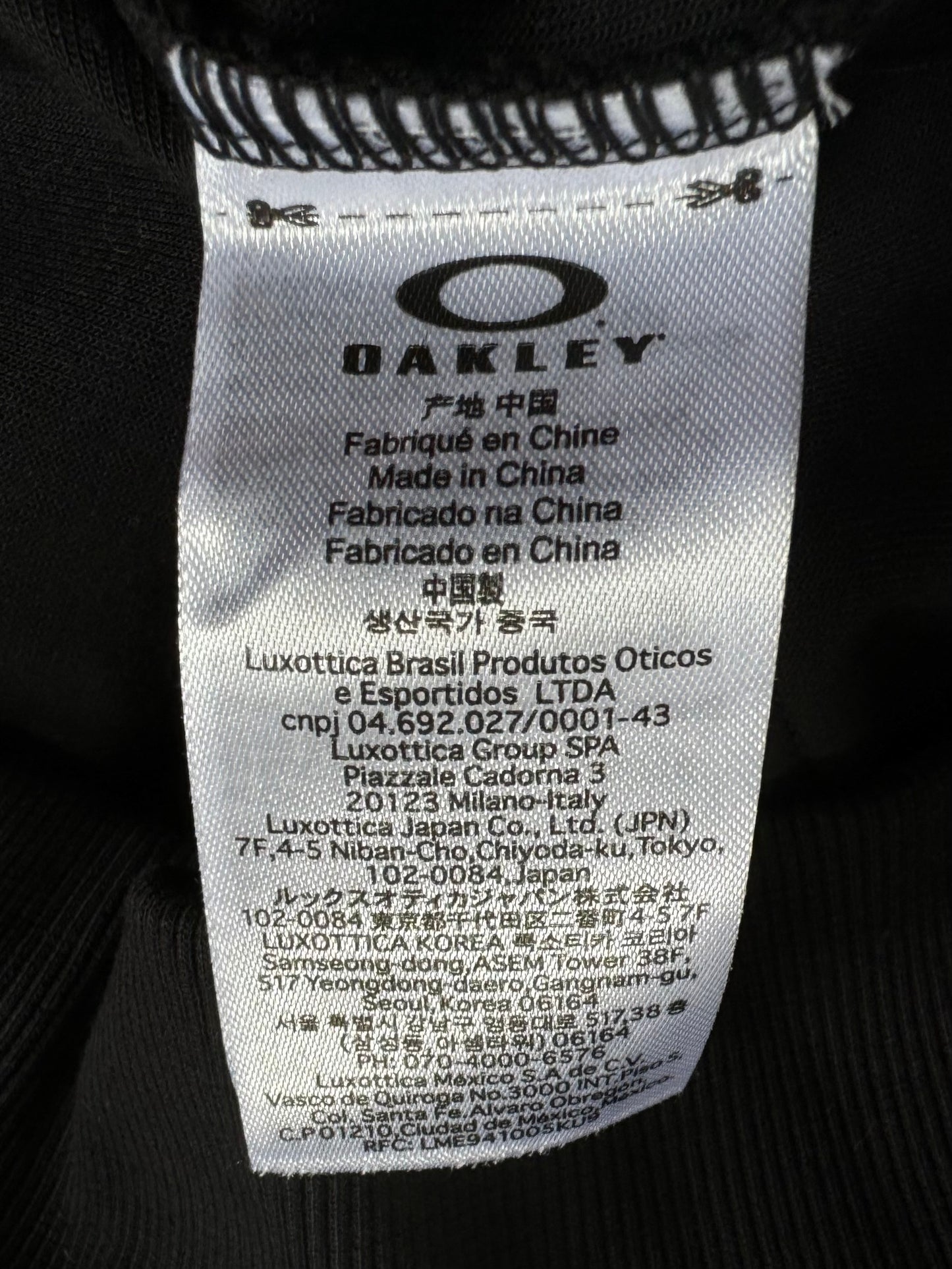 Black and white Oakley centre logo embroidered hoodie (L)
