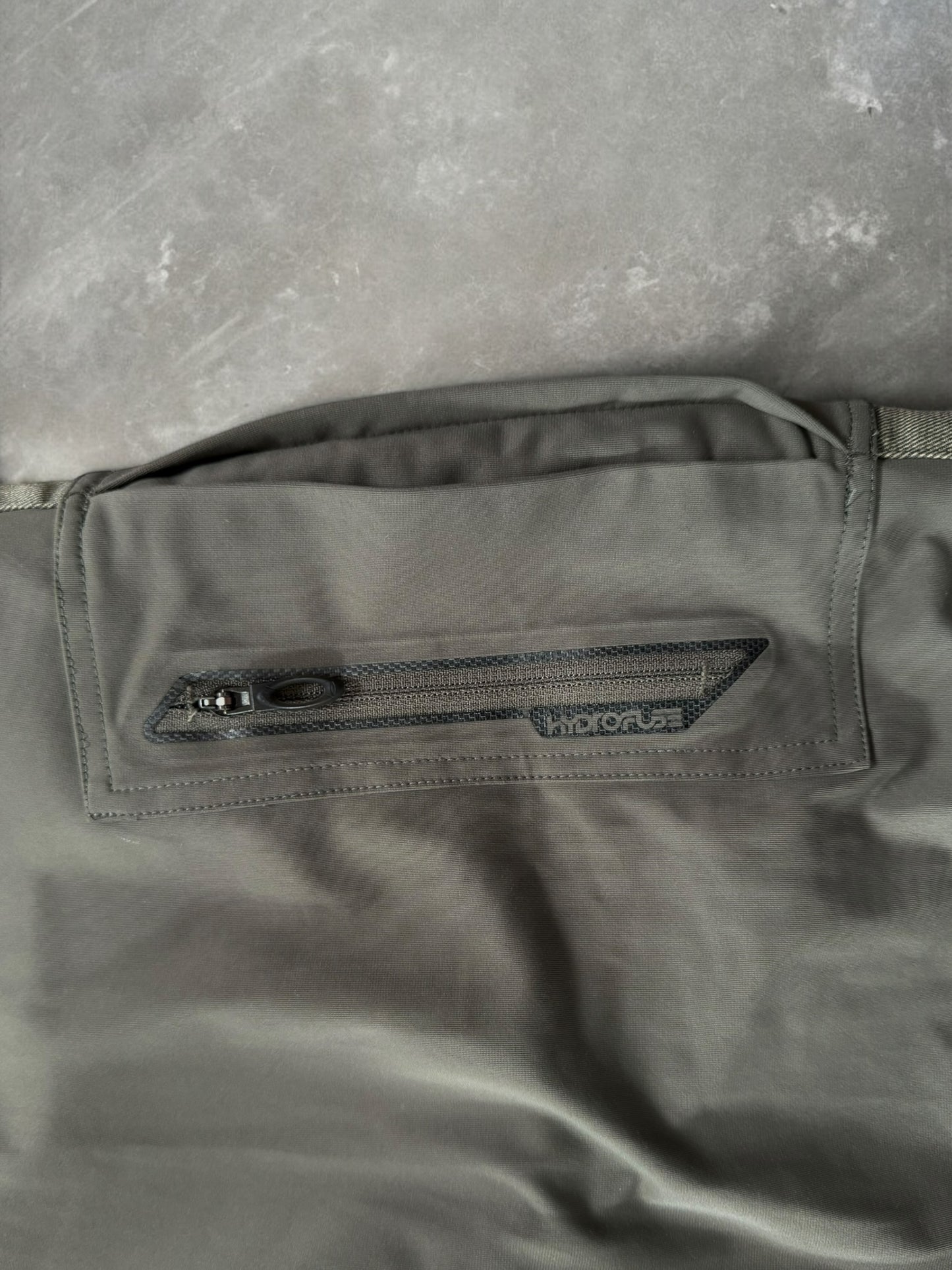 Vintage 2000's Oakley archival technical cargo pants (L)