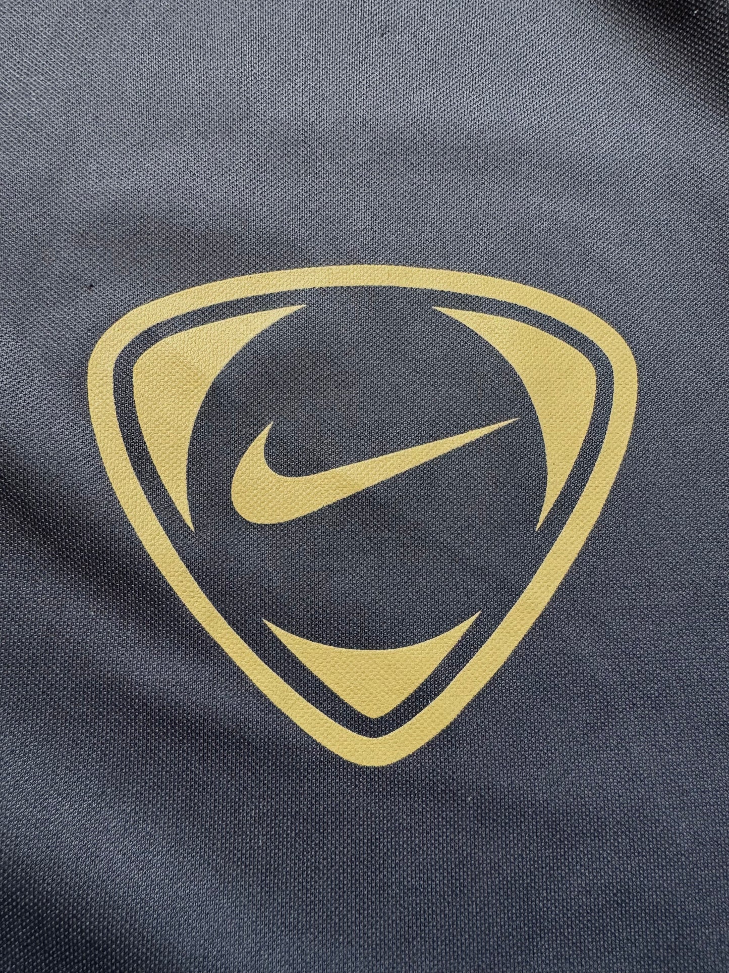 Vintage 2000's Nike T90 swoosh crest logo printed graphic two tone technical panelled t shirt (XL)