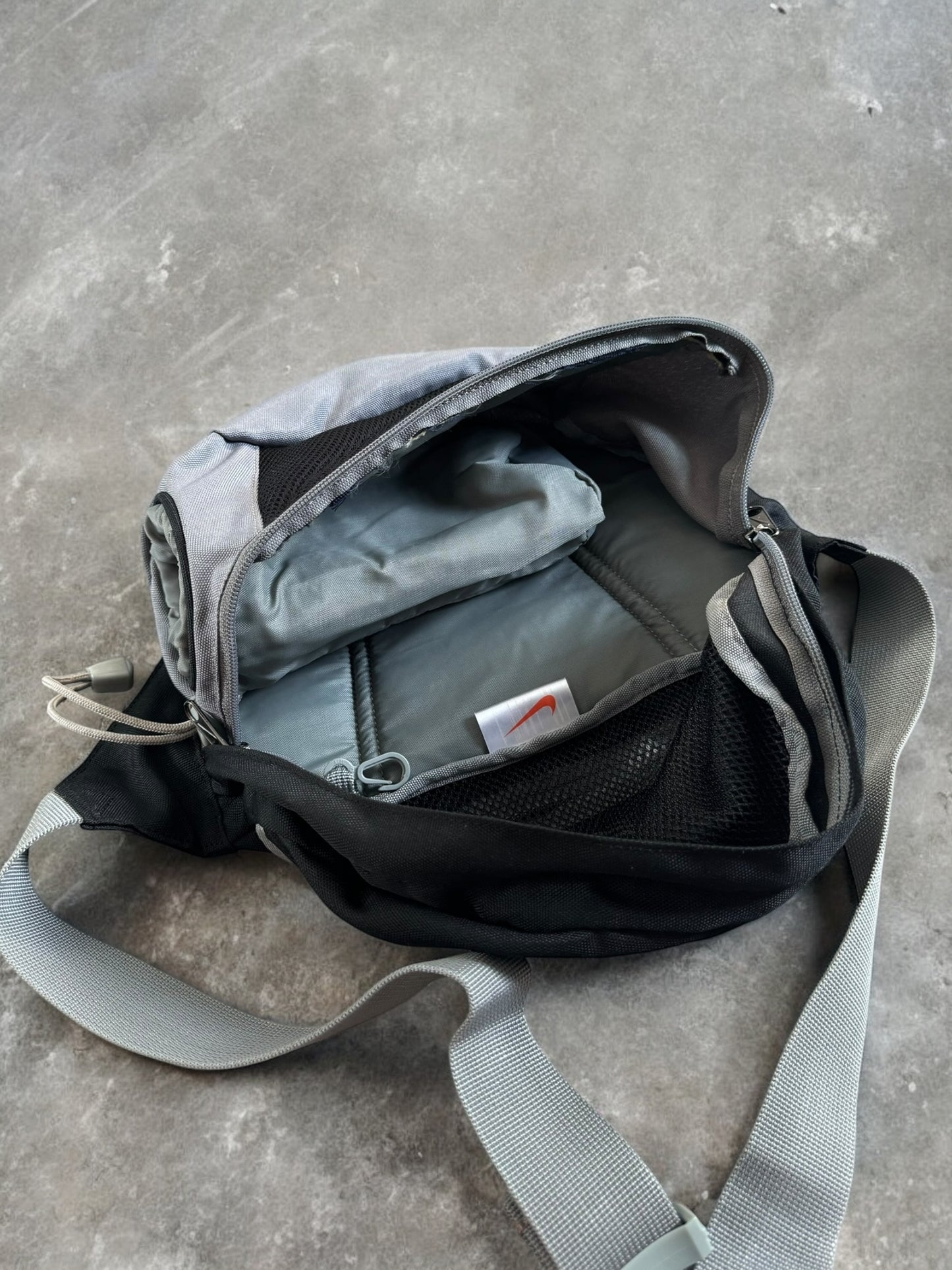 Vintage 2000's grey black and navy blue Nike technical sling bag / waist bag