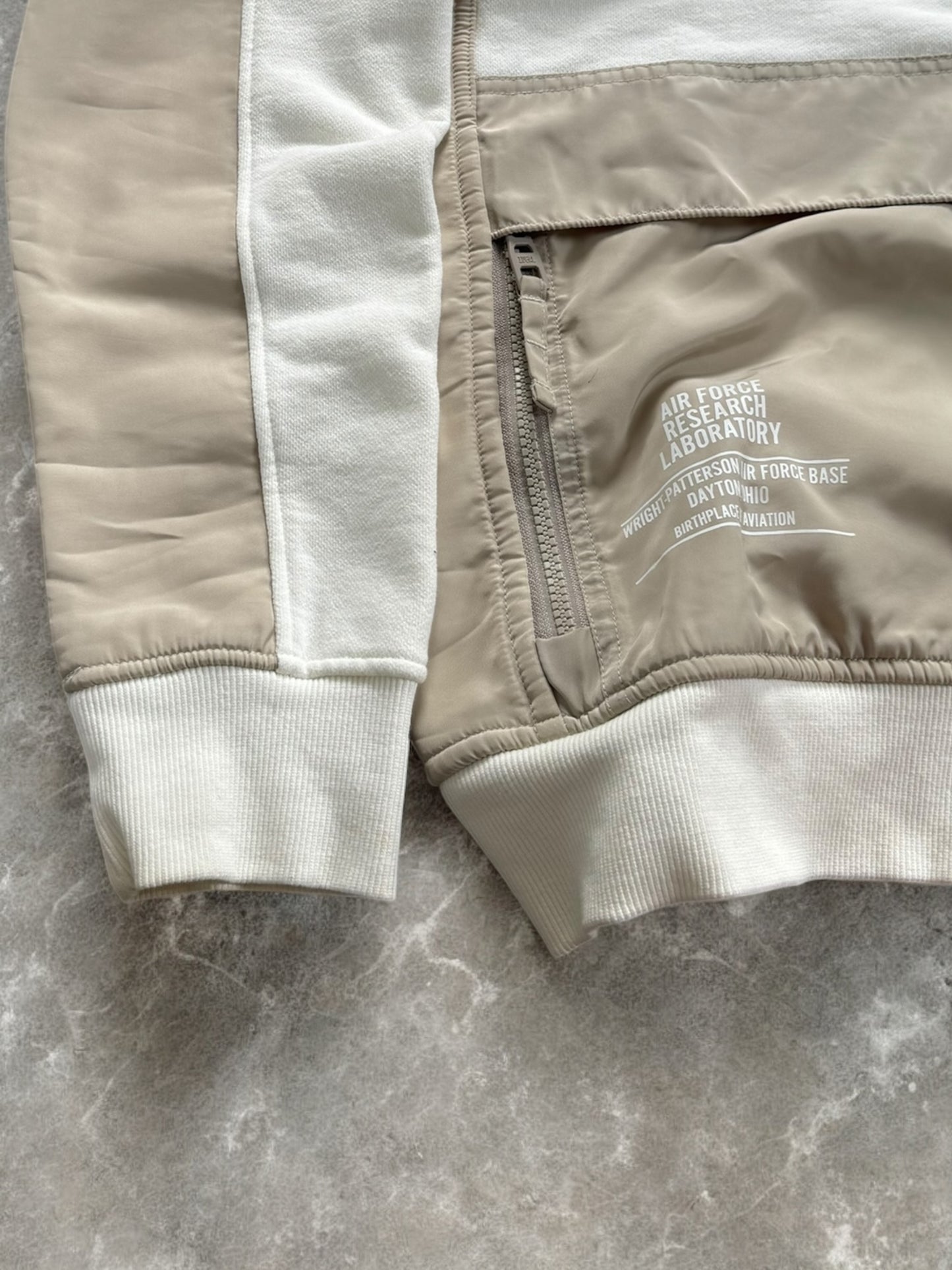 Vintage 2000's Avirex technical zip up hoodie (M)