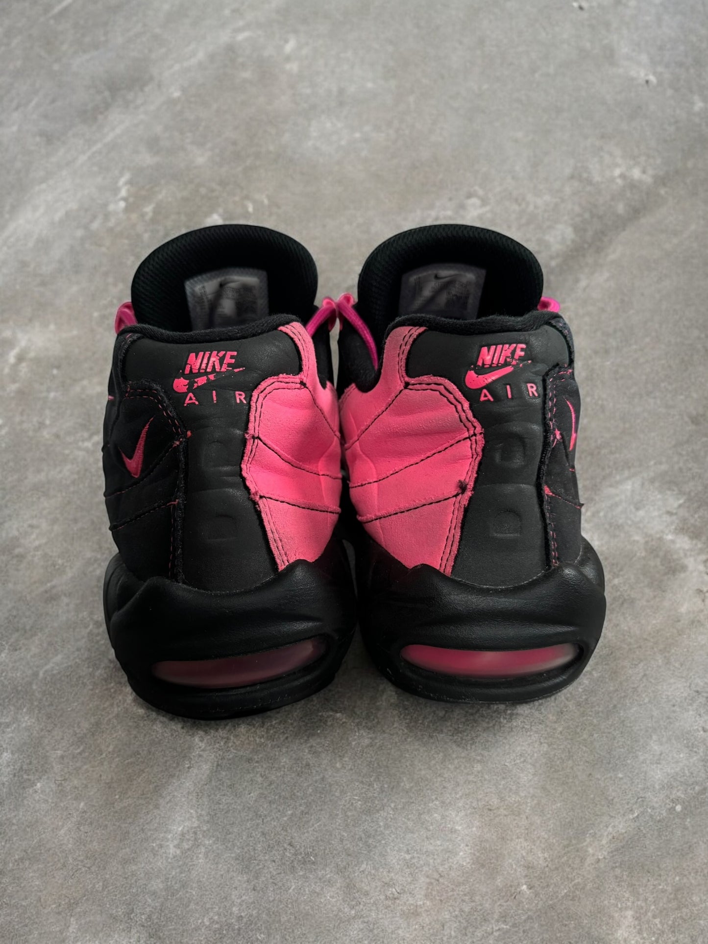 Nike Air Max 95 "Pink Blast" trainers (UK9)
