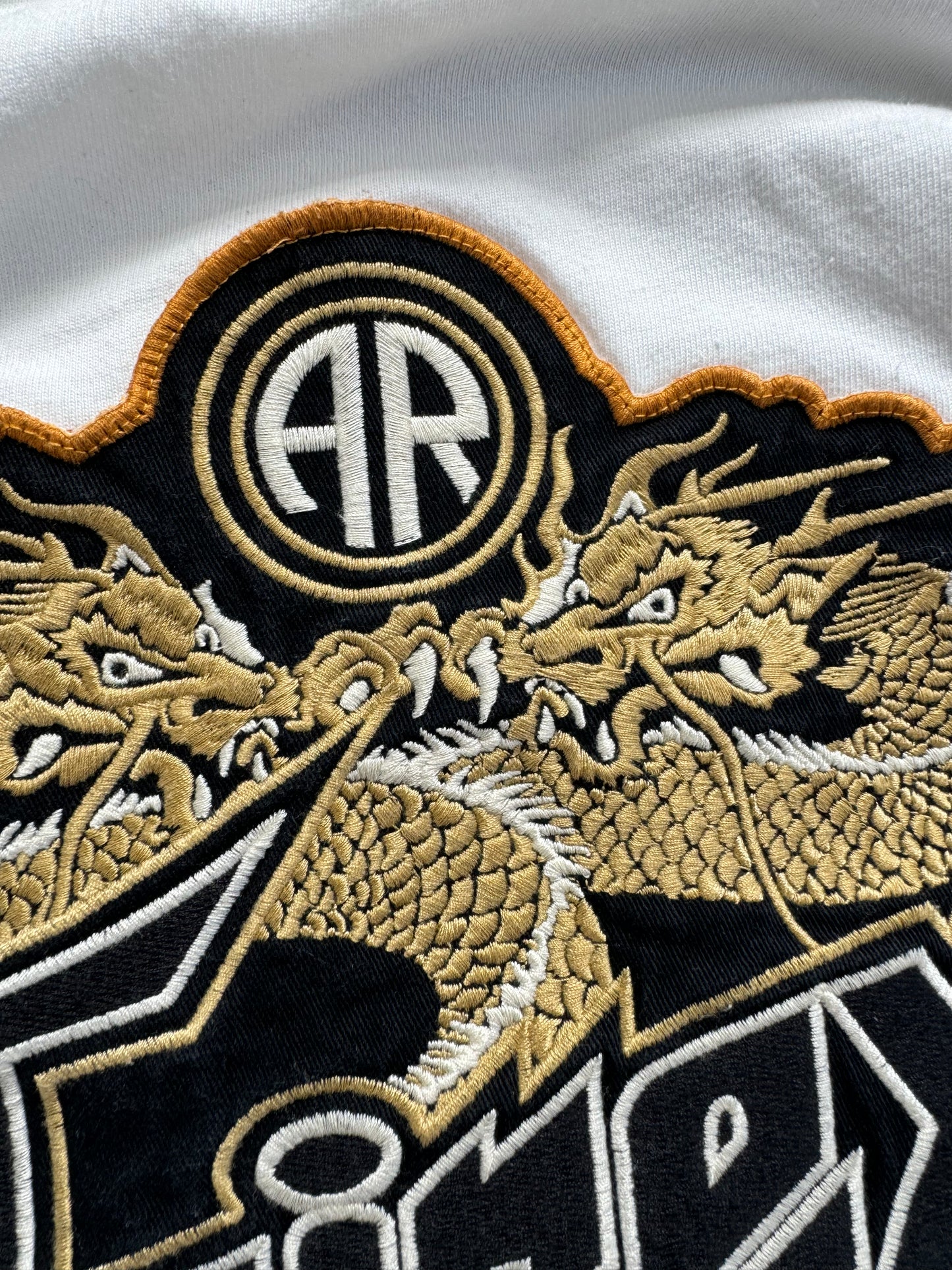 Vintage 2000's Avirex dragon embroidered long sleeve t shirt (M)