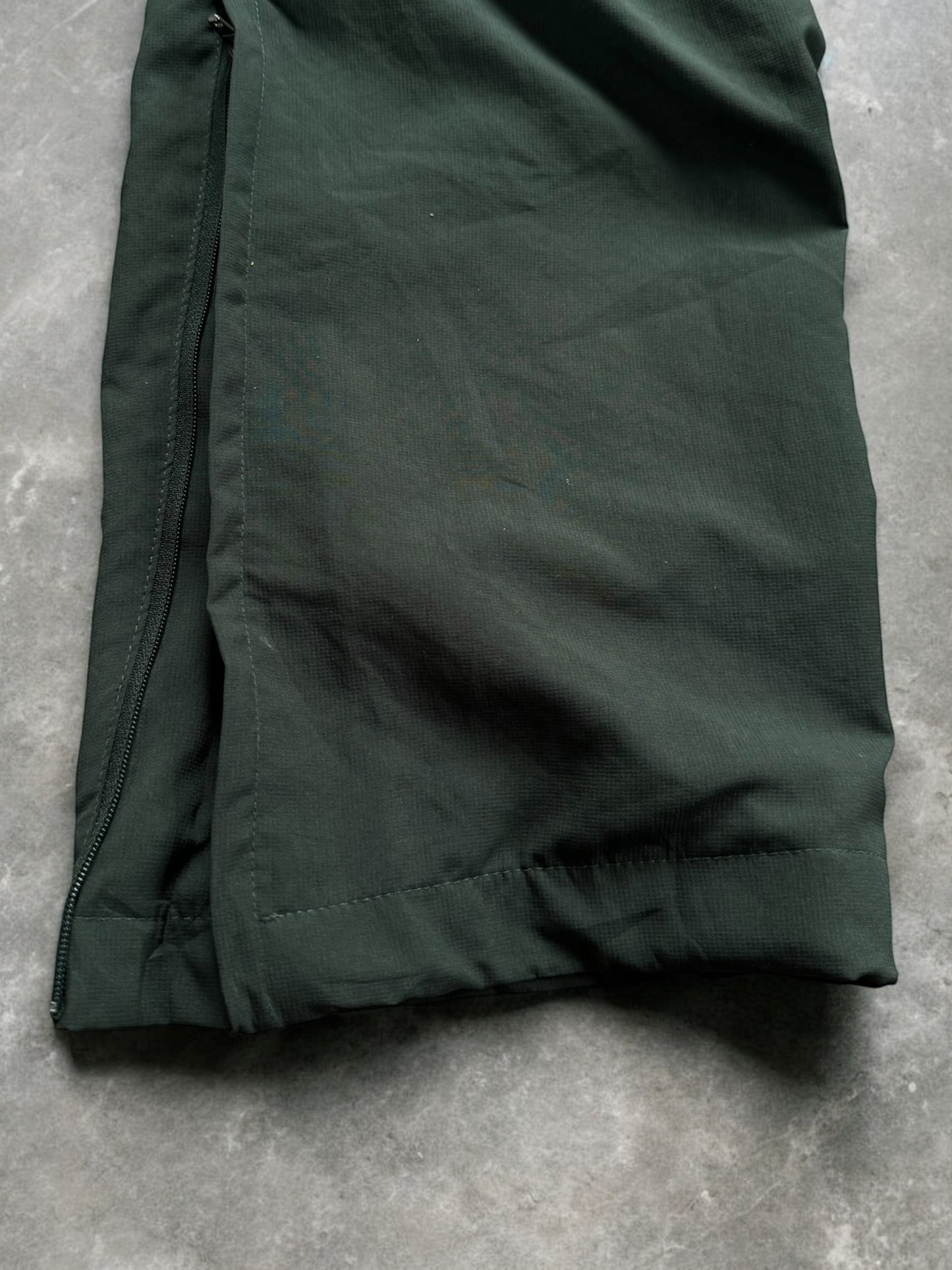 Vintage dark green and neon Nike Brazil football joggers/track pants (L)