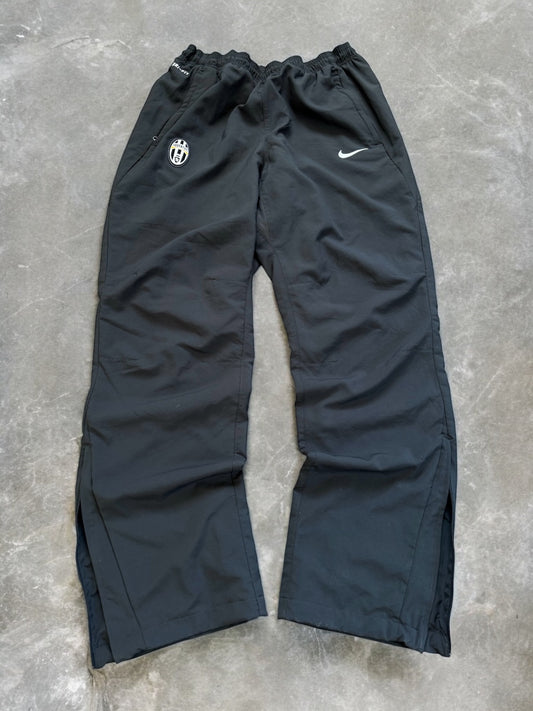 Vintage 2000's grey Nike Juventus football joggers/track pants (XL)