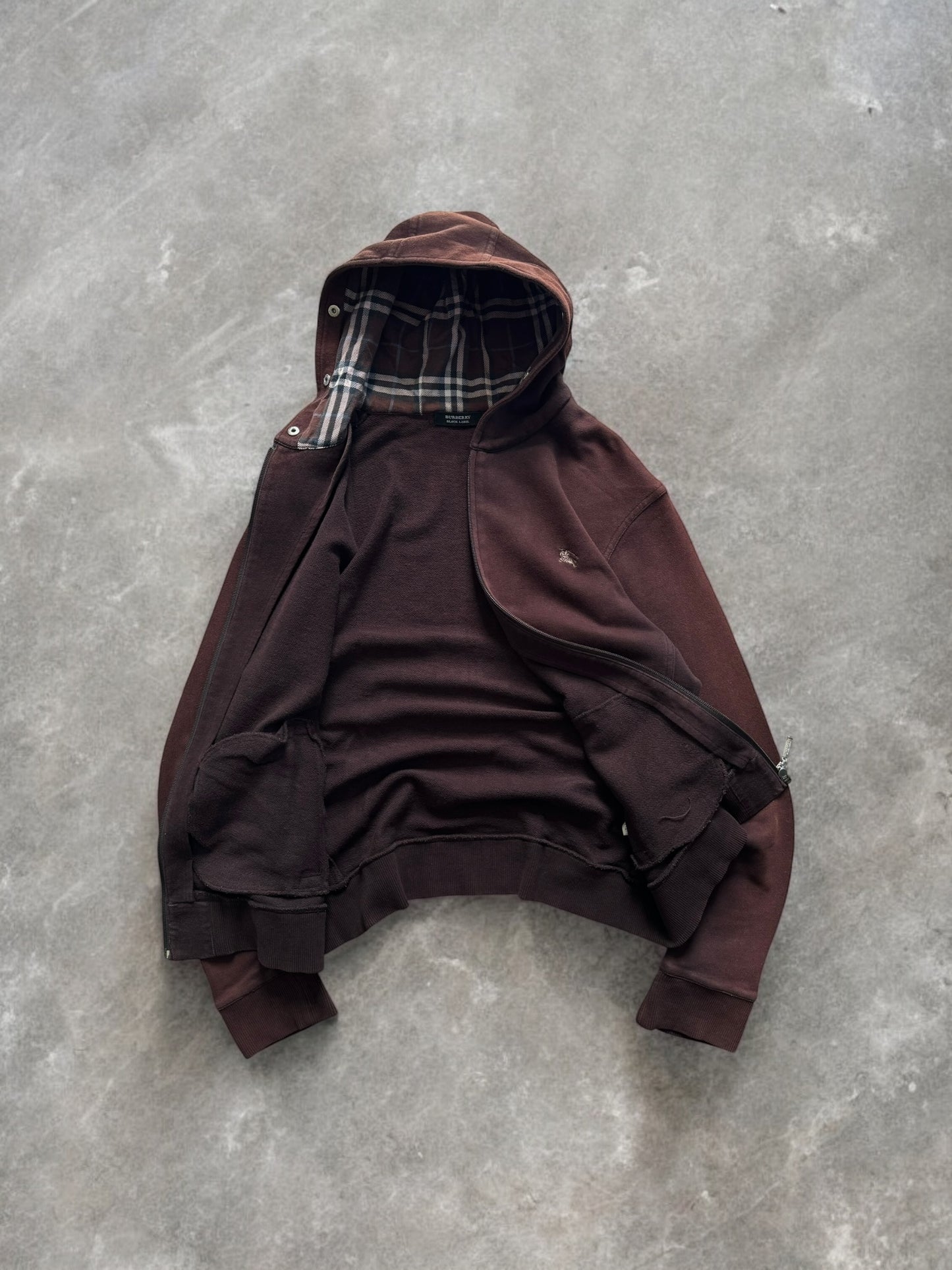 Vintage 2000's washed brown Burberry nova check zip up hoodie (S)