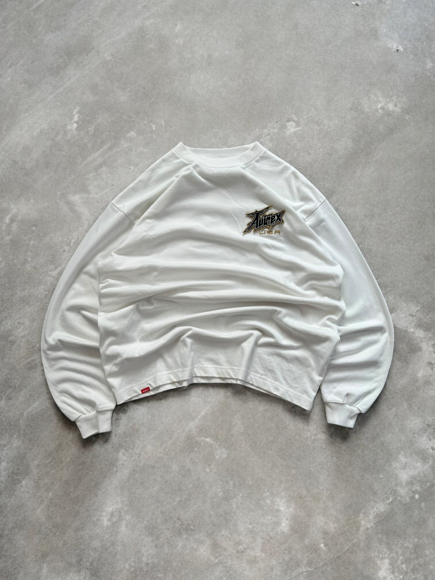 Vintage 2000's  Avirex dragon embroidered long sleeve t shirt (M)