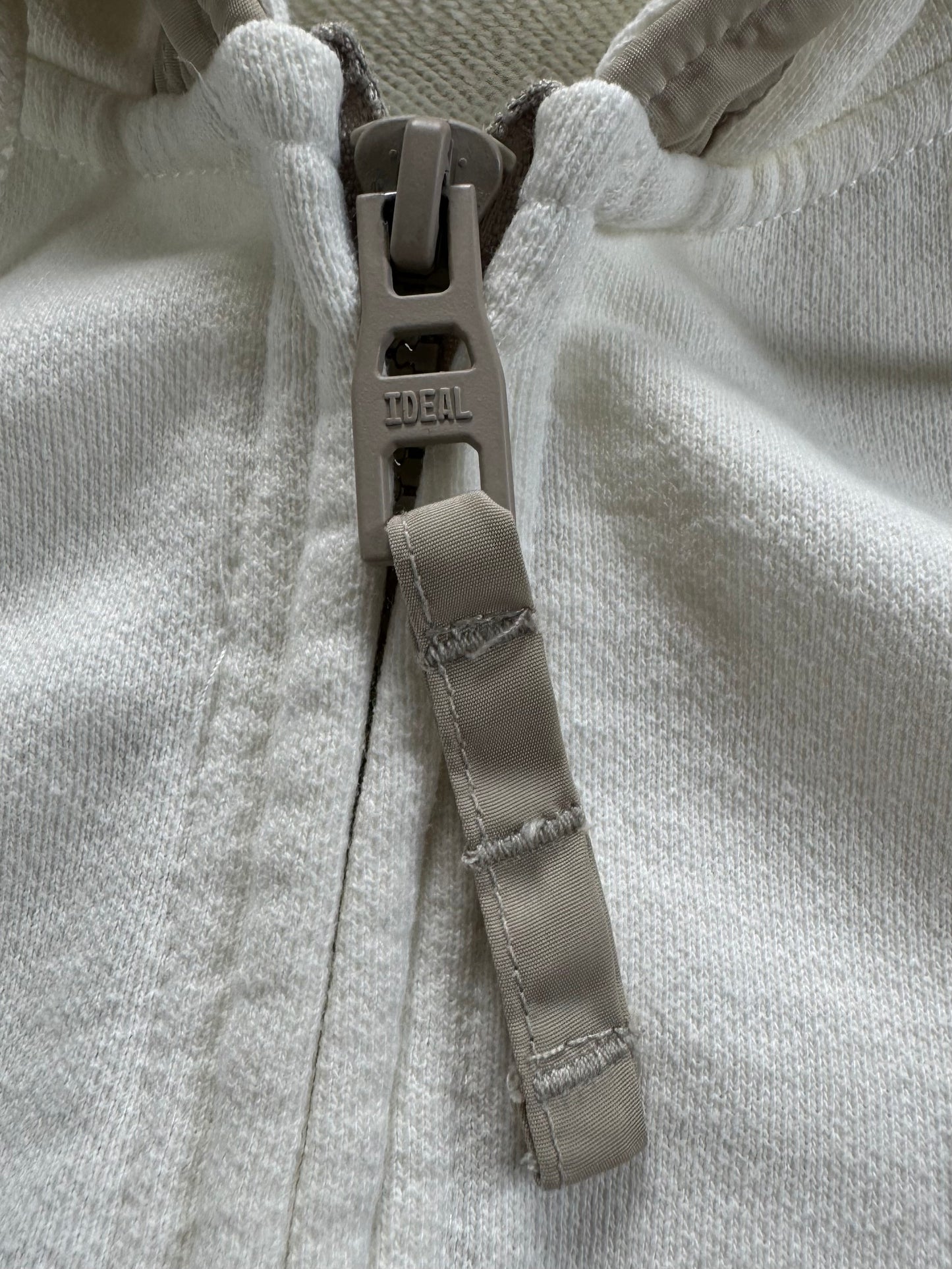 Vintage 2000's Avirex technical zip up hoodie (M)