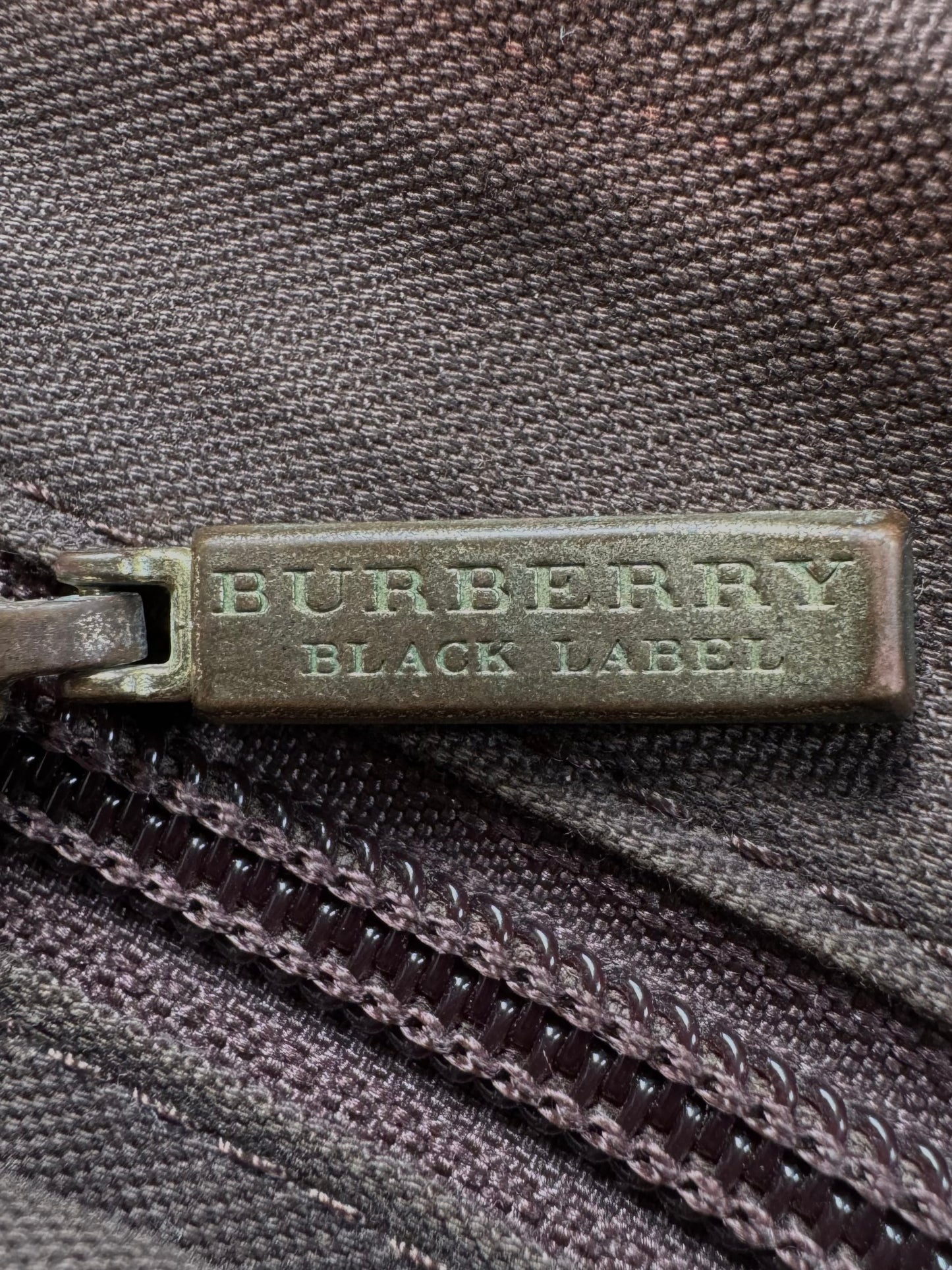 Vintage 90's Burberry leather sling bag / waist bag