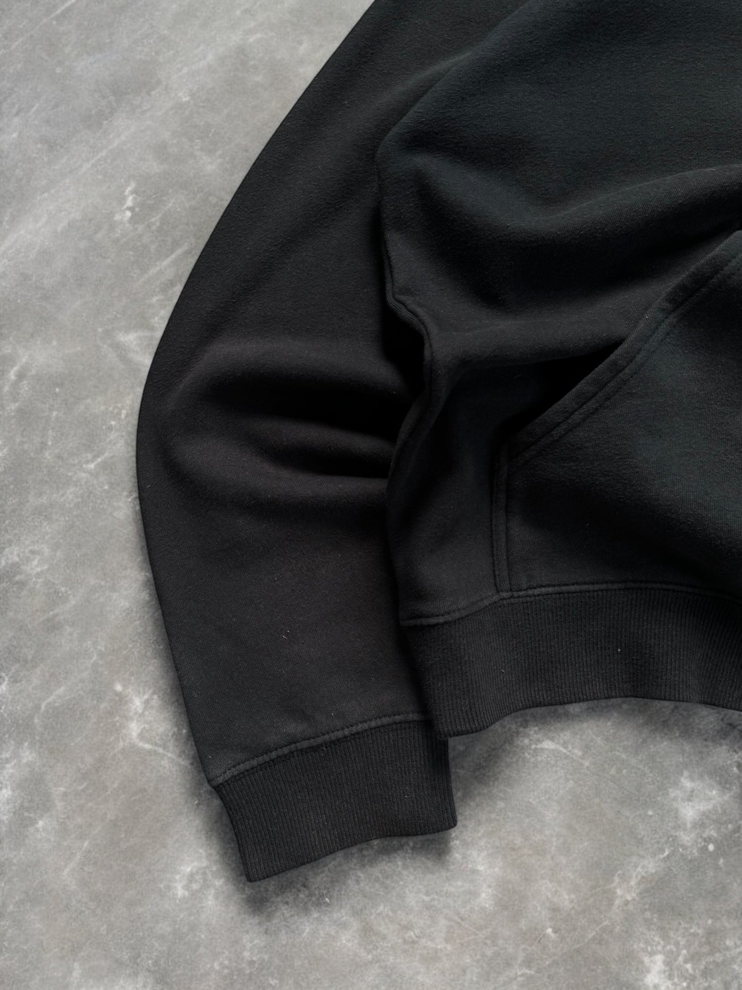 Vintage 2000's black Oakley graphic print logo zip up hoodie (L)