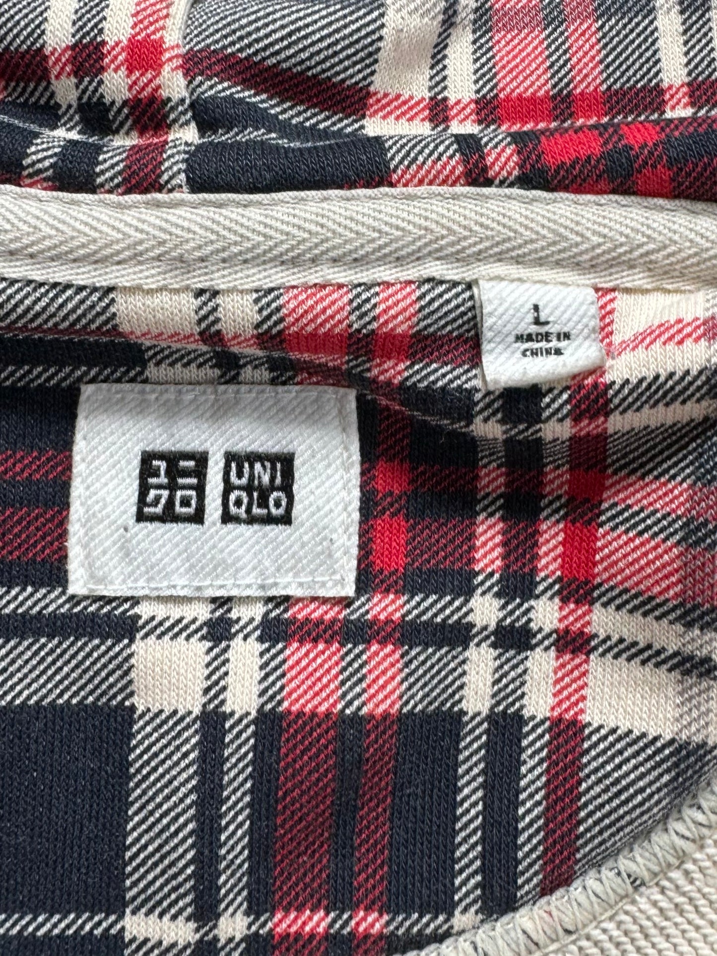 Vintage navy blue red and cream Uniqlo tartan / plaid zip up hoodie (S)