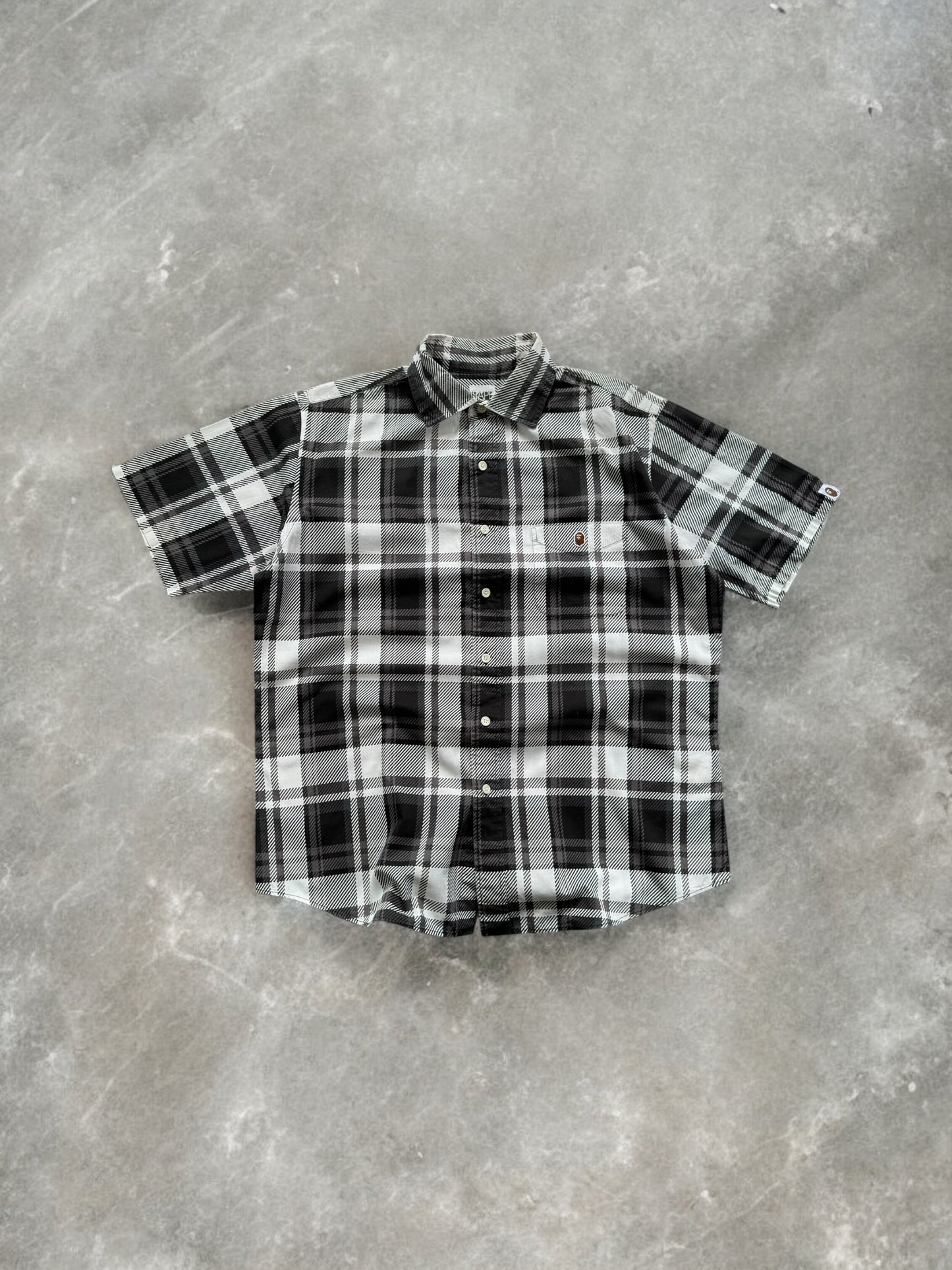 Vintage 90's black white and grey tartan / plaid Bape button up short sleeve shirt (L)