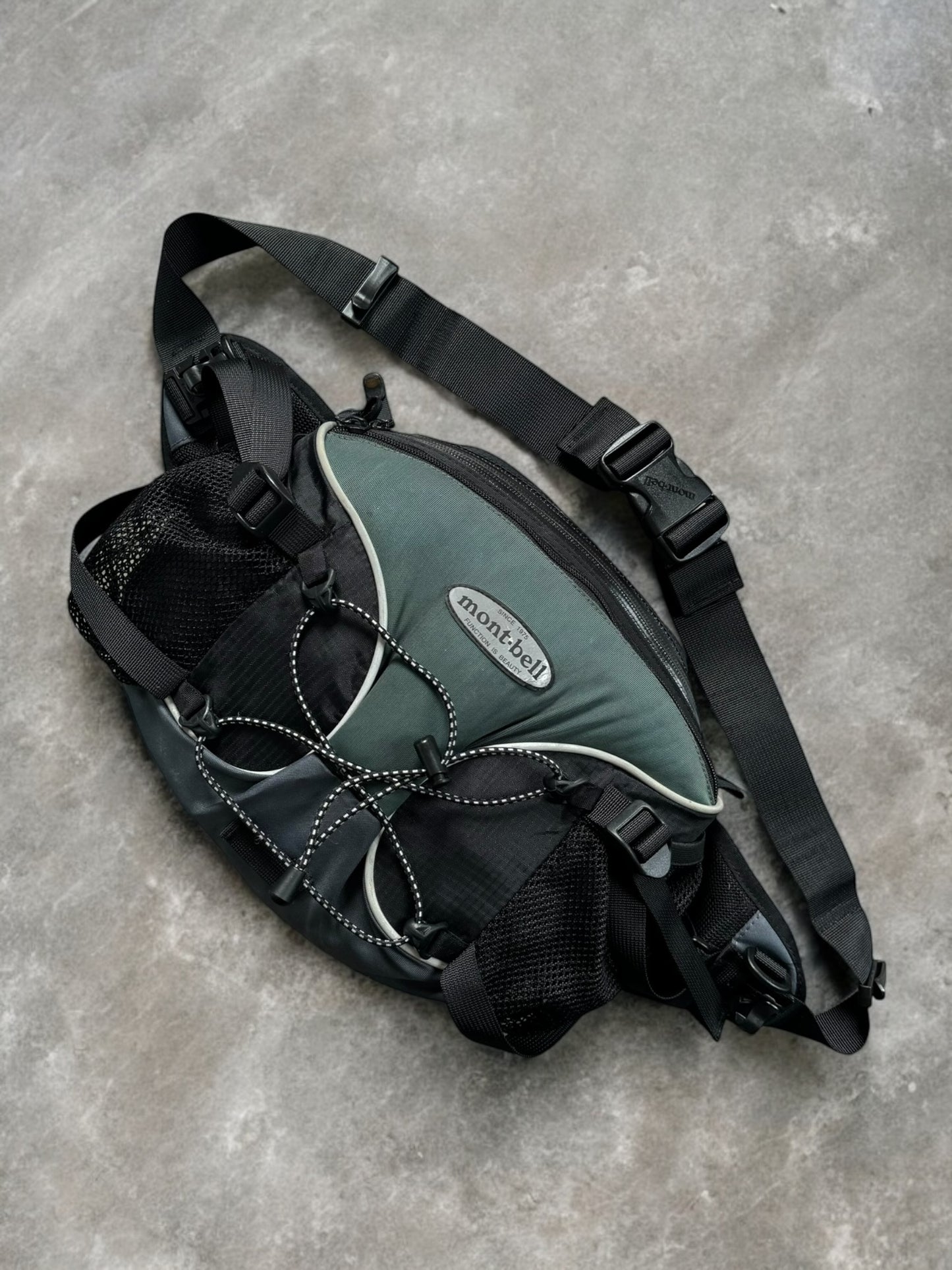 Vintage 2000's Montbell technical sling bag / waist bag