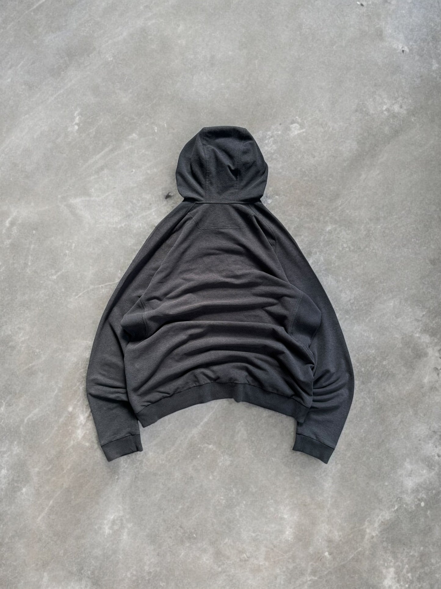 Vintage grey Arc'teryx technical centre logo hoodie (XL)