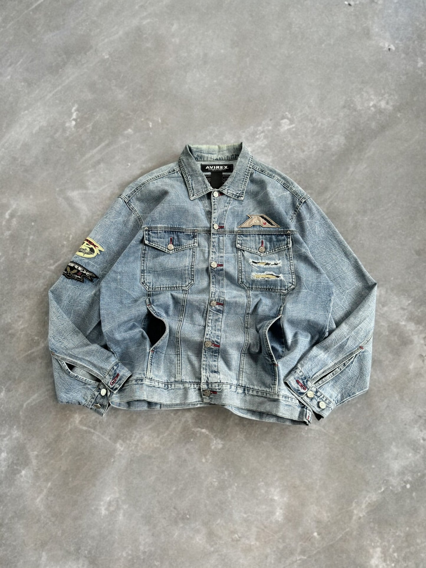 Vintage 90's light wash Avirex denim jacket (XL)