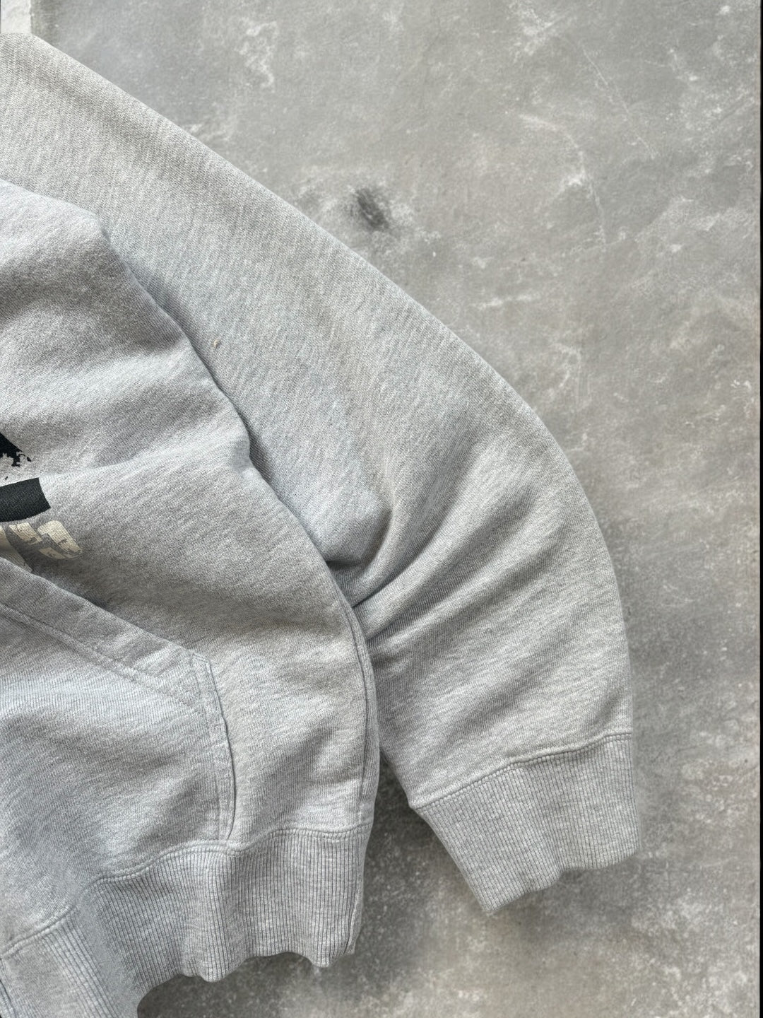Vintage 2000's grey and black Oakley graphic print logo zip up hoodie (S)