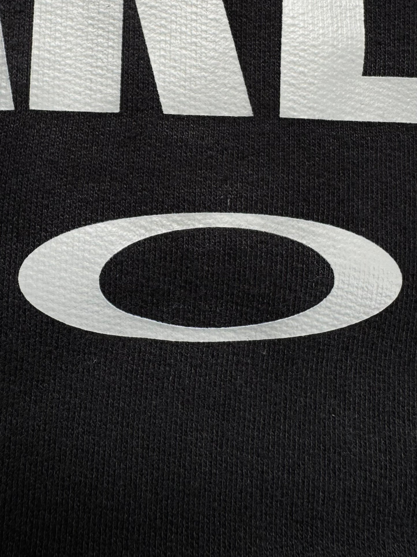 Vintage 2000's Oakley graphic print centre logo hoodie (S)