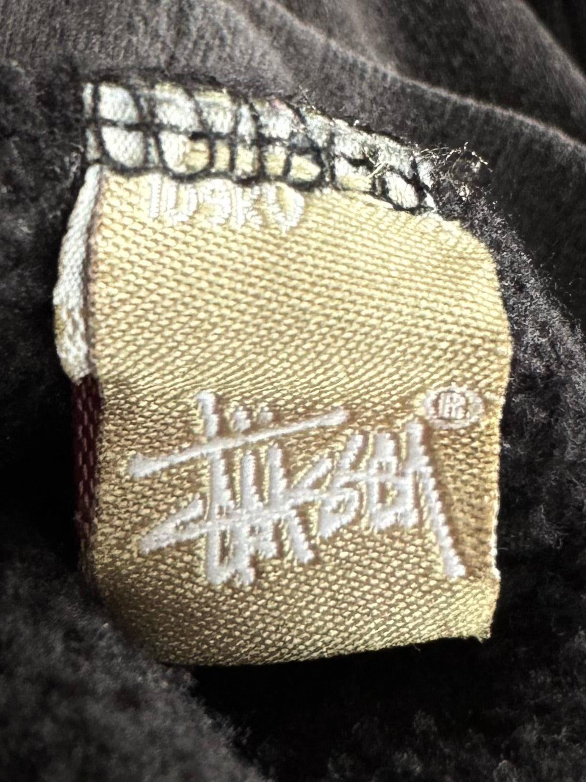 Vintage 2000's black and pink Stussy graphic hoodie (L)