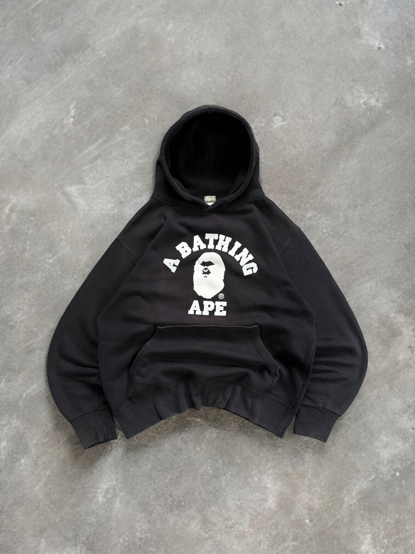 Vintage 90's faded black and white Bape graphic hoodie (L)