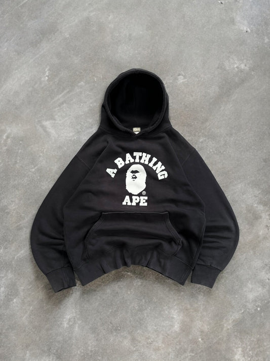 Vintage 90's faded black and white Bape graphic hoodie (L)