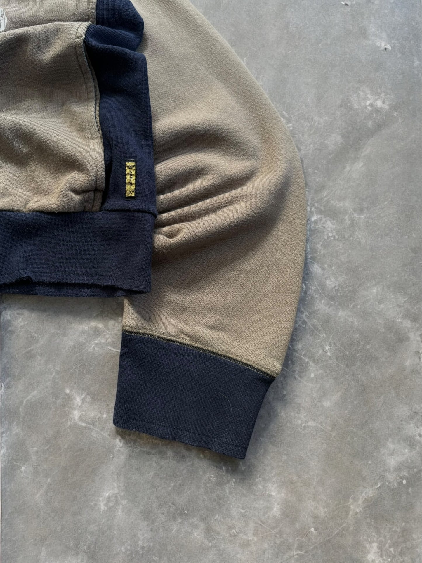 Vintage 2000's distressed Armani Jeans zip up hoodie (M)