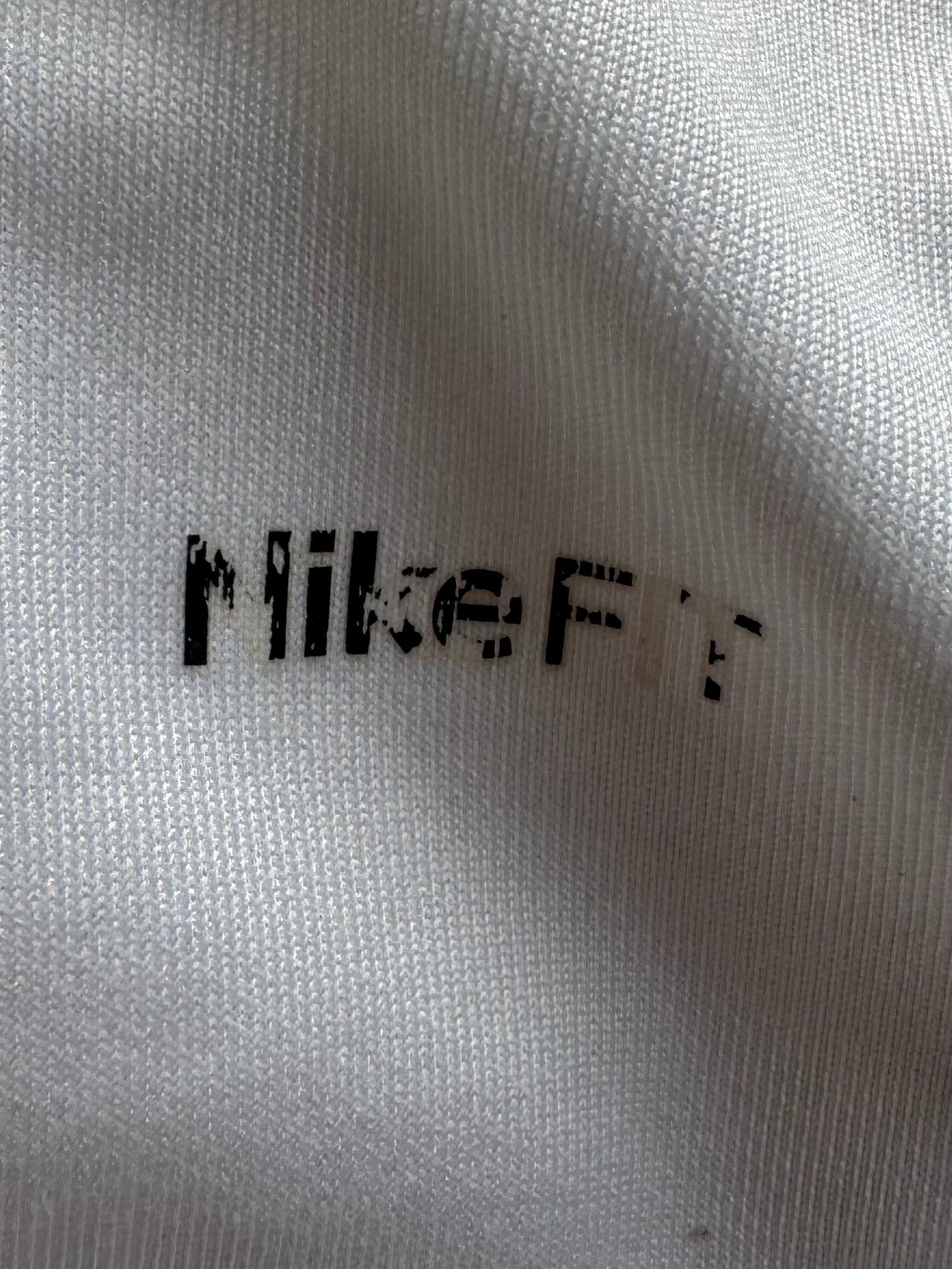 Vintage 2000's white black and red Nike T90 technical ventricle hoodie (L)