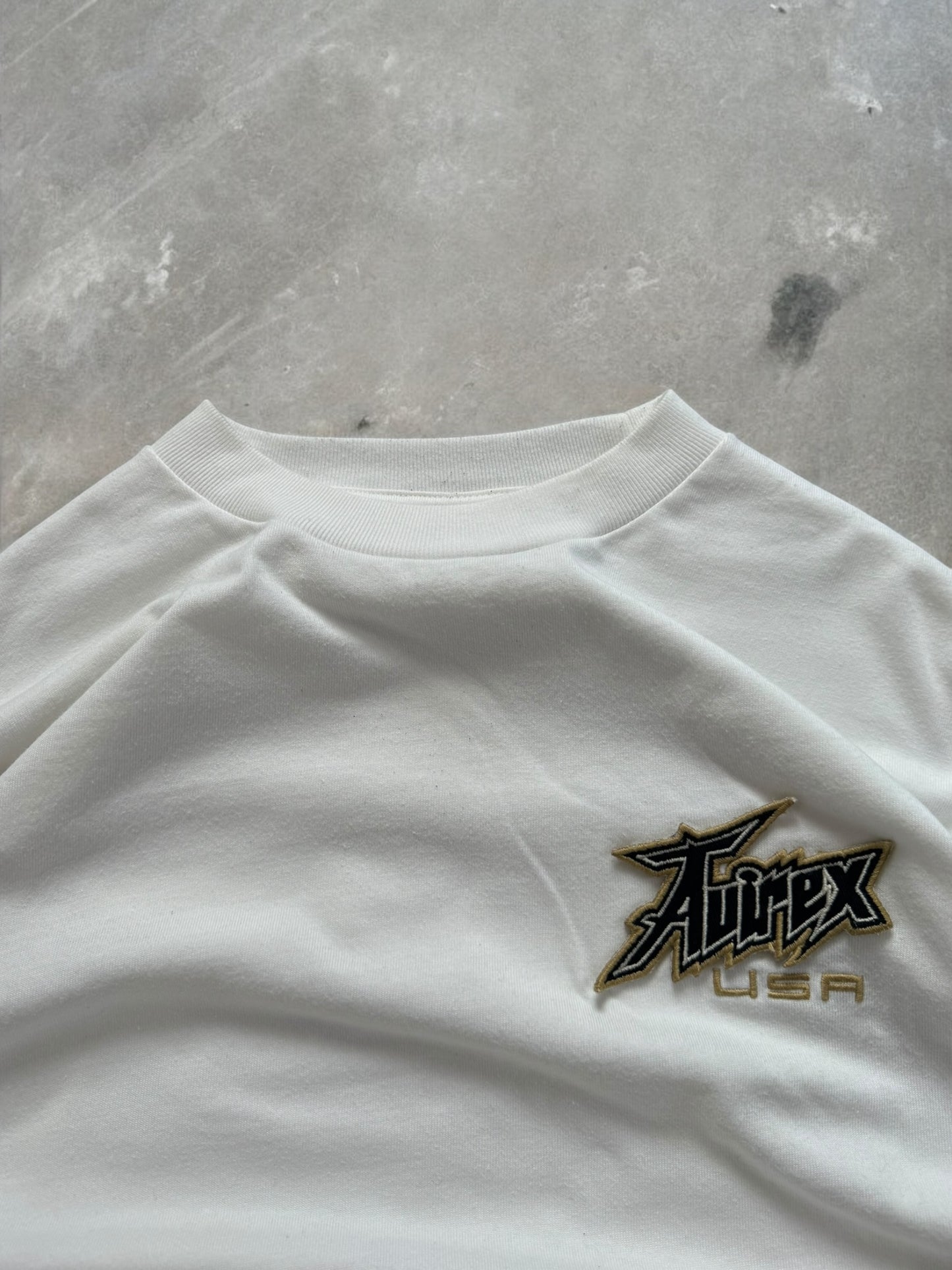 Vintage 2000's  Avirex dragon embroidered long sleeve t shirt (M)