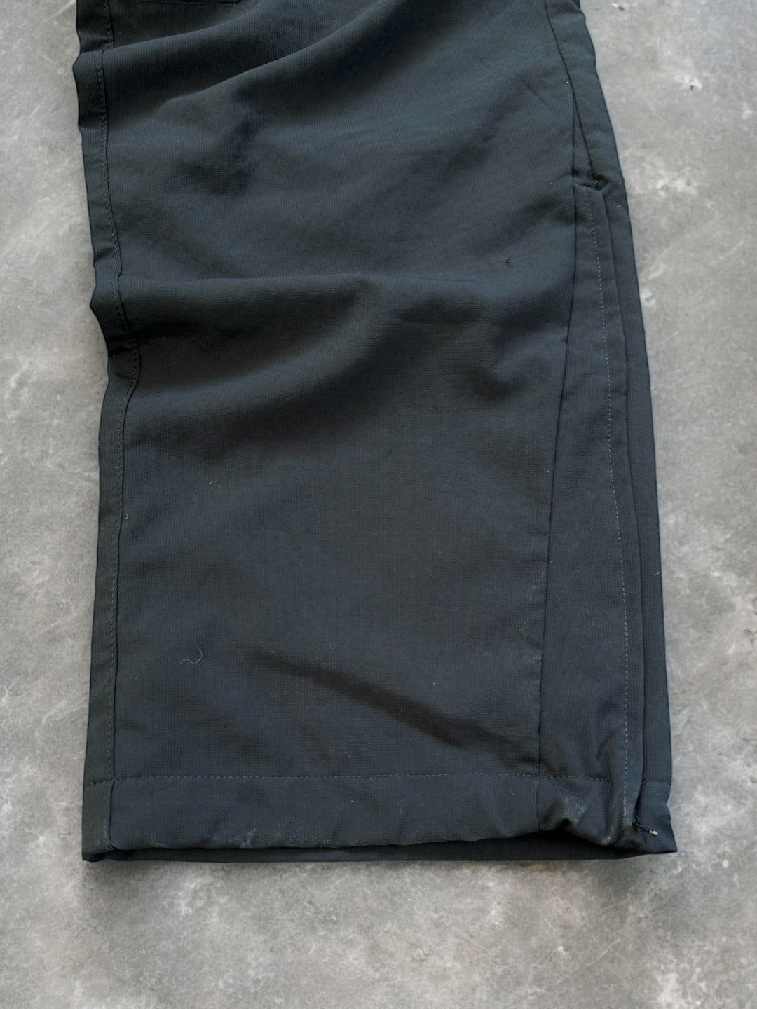 Vintage 2000's grey Nike Juventus football joggers/track pants (XL)