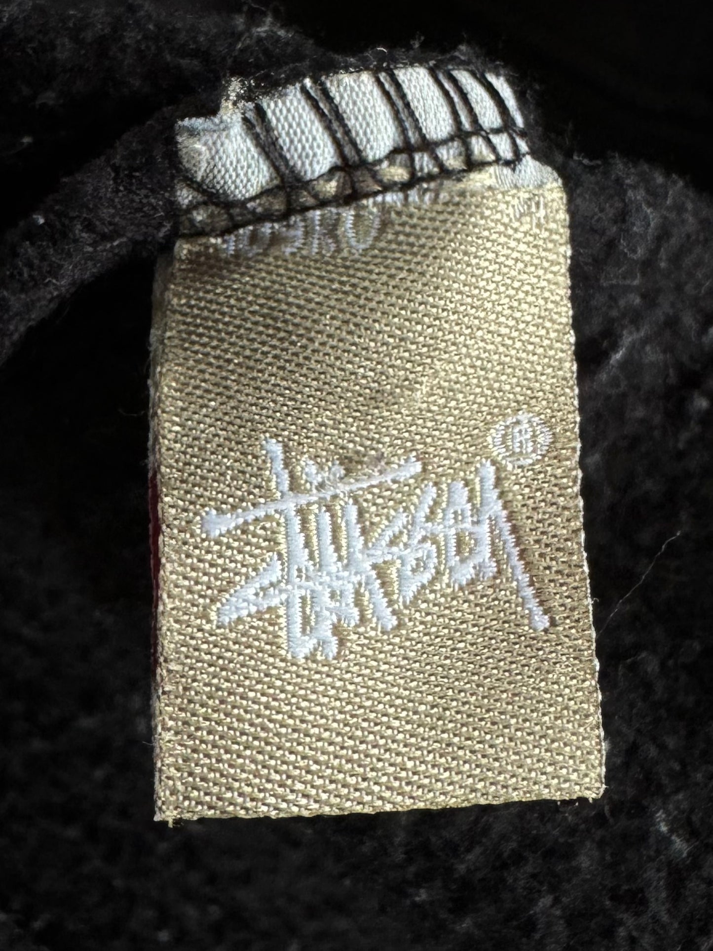 Vintage 2000's black and desert camo Stussy graphic hoodie (S)