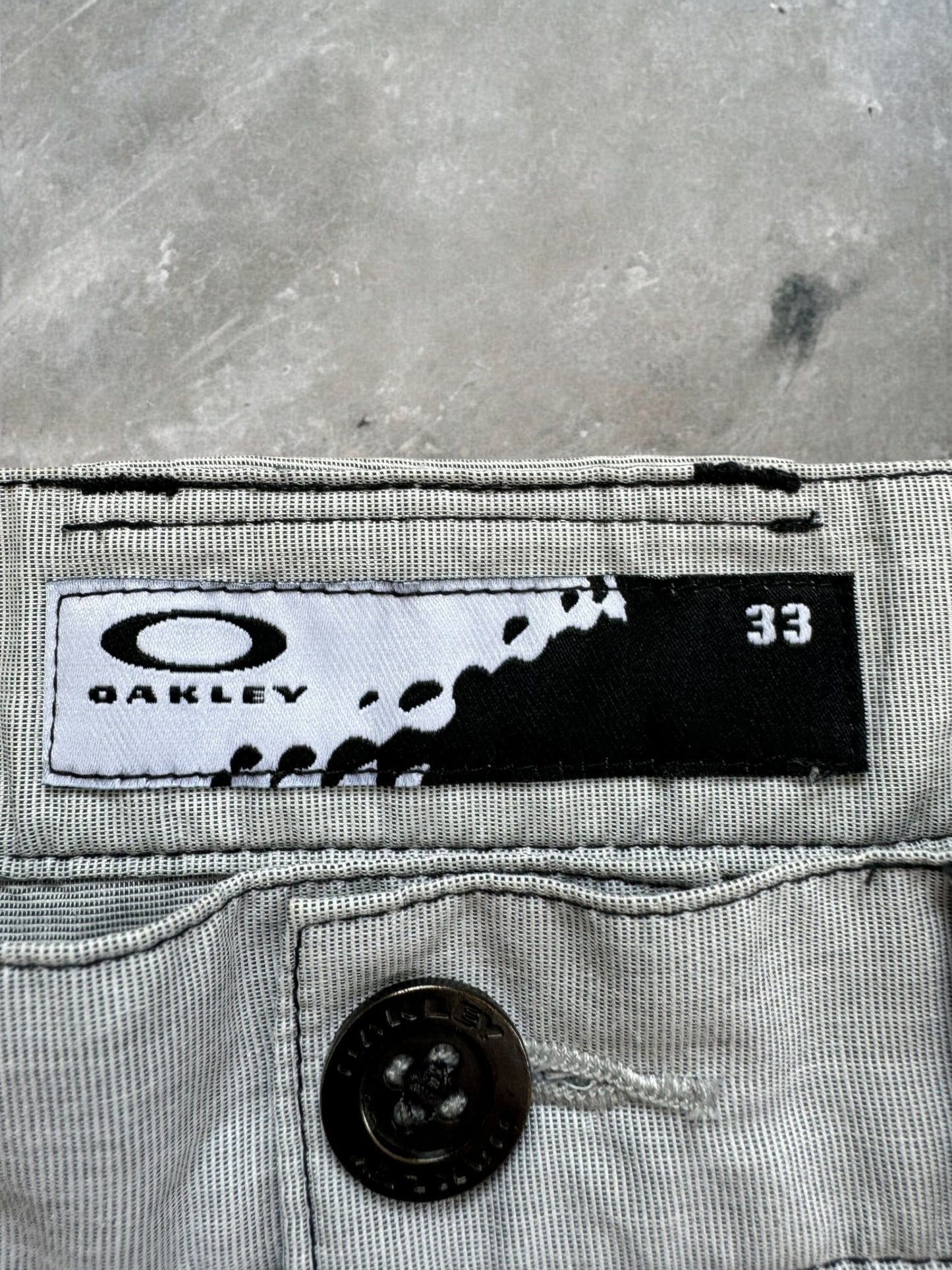 Vintage 2000's Oakley industrial technical cargo pants (M)