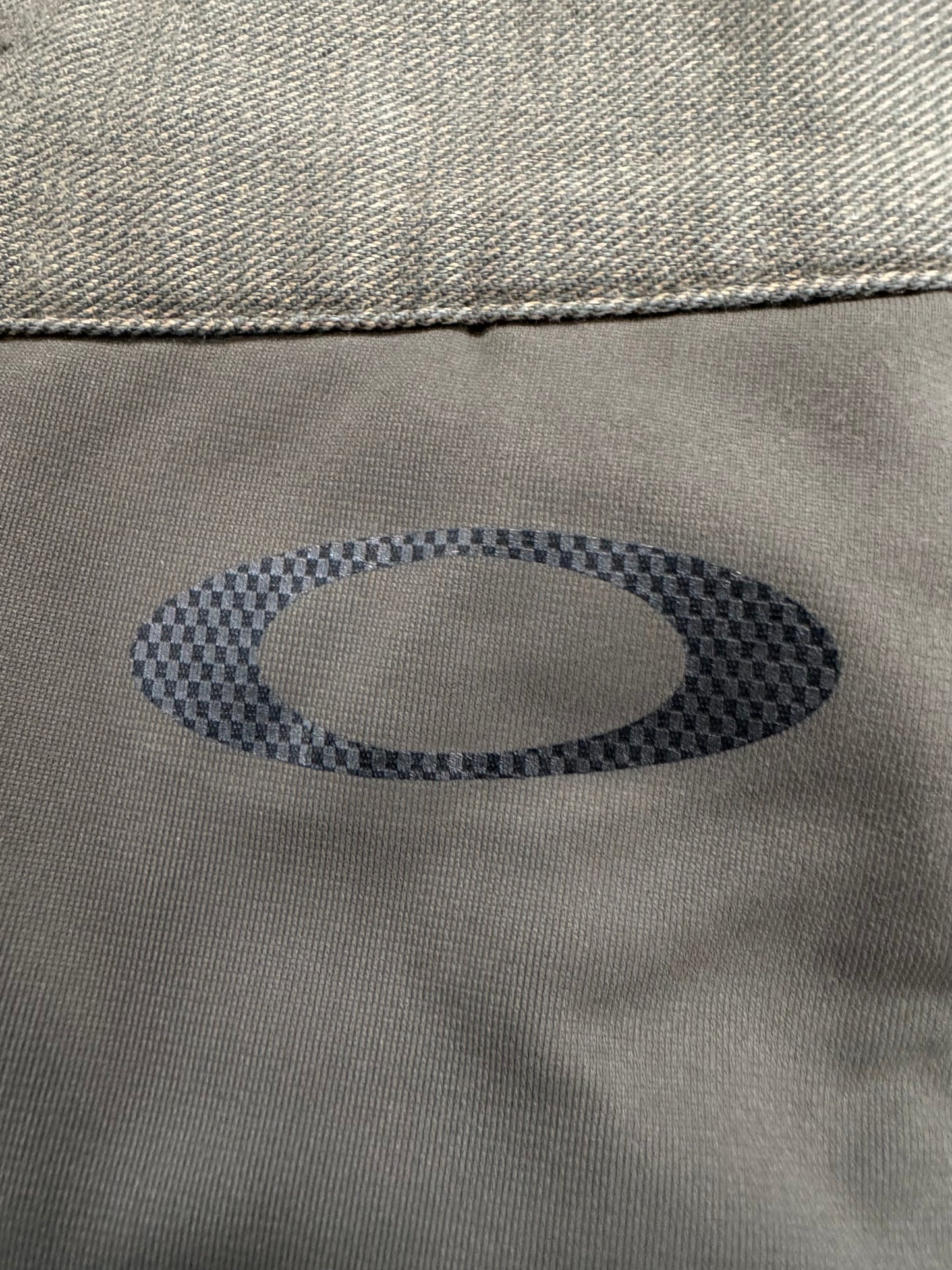 Vintage 2000's Oakley archival technical cargo pants (L)