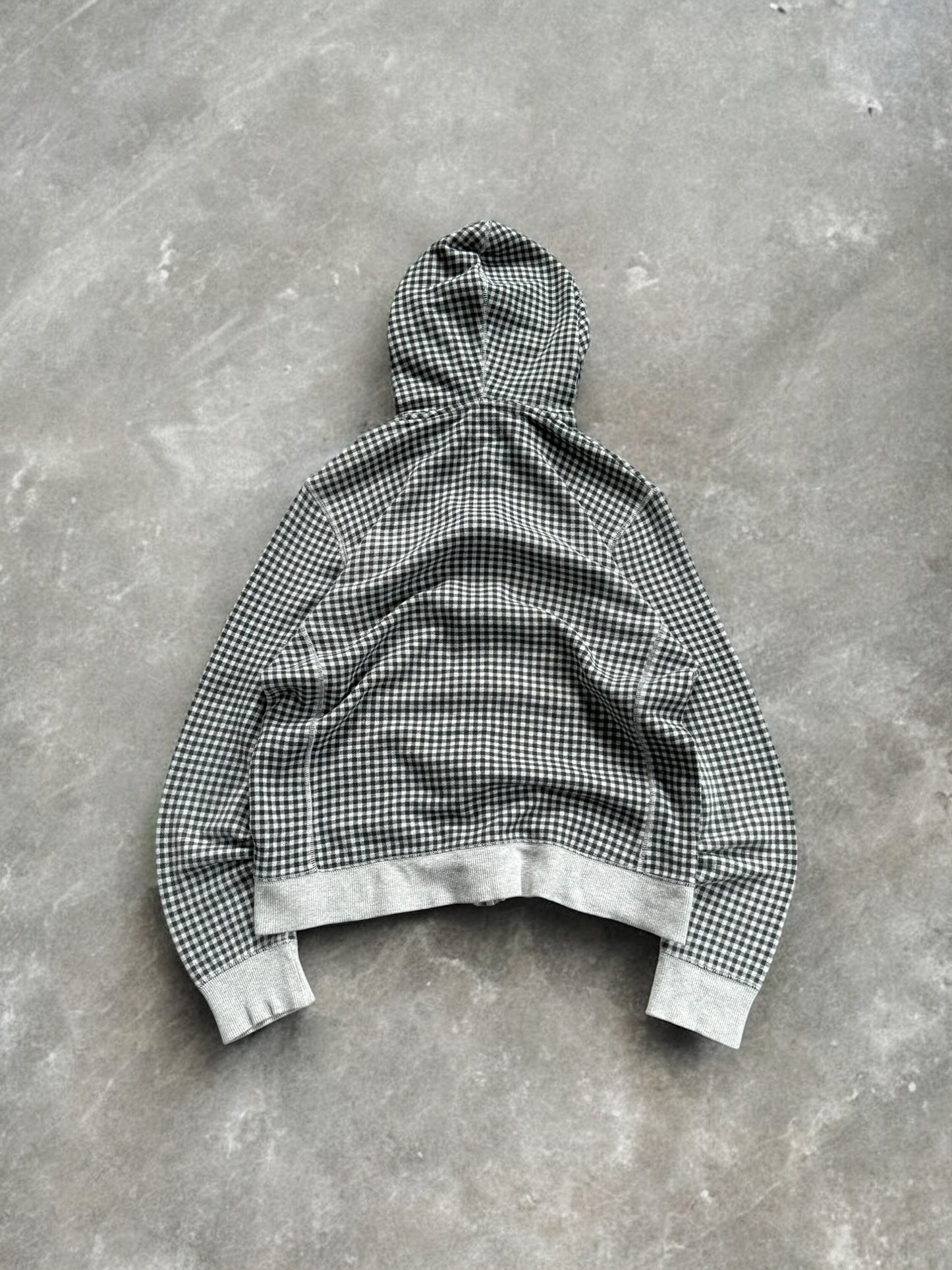 Vintage grey and black Uniqlo tartan / plaid technical zip up hoodie (M)